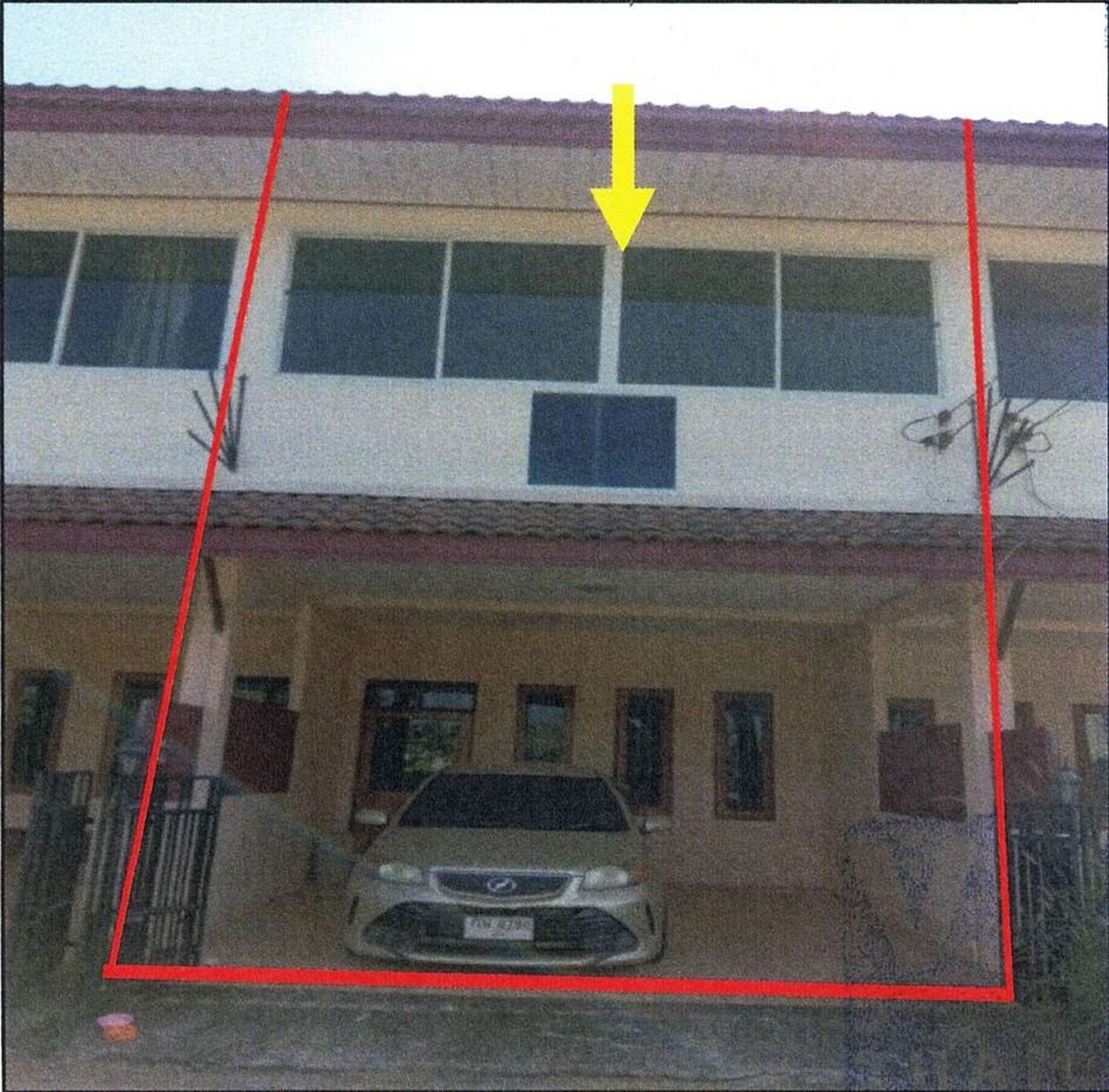 ทรัพย์สถาบันโดย GHB ทาวน์เฮาส์ ถนนเพชรเกษม