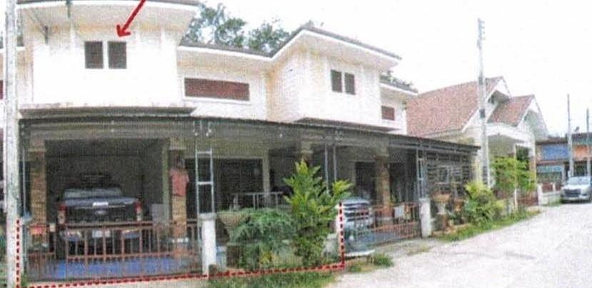 ทรัพย์สถาบันโดย GHB ทาวน์เฮาส์ ถนนแม่น้ำคู้ซอย 3