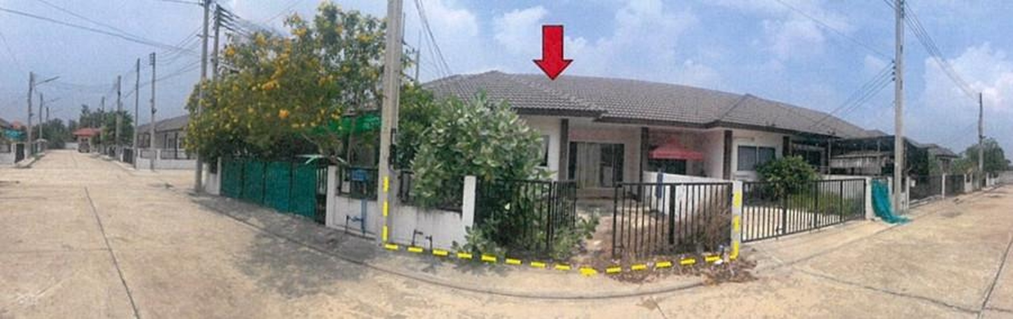 ทรัพย์สถาบันโดย GHB ทาวน์เฮาส์ ซอยโรงอิฐ ถนนบางบ่อ-หนองครก