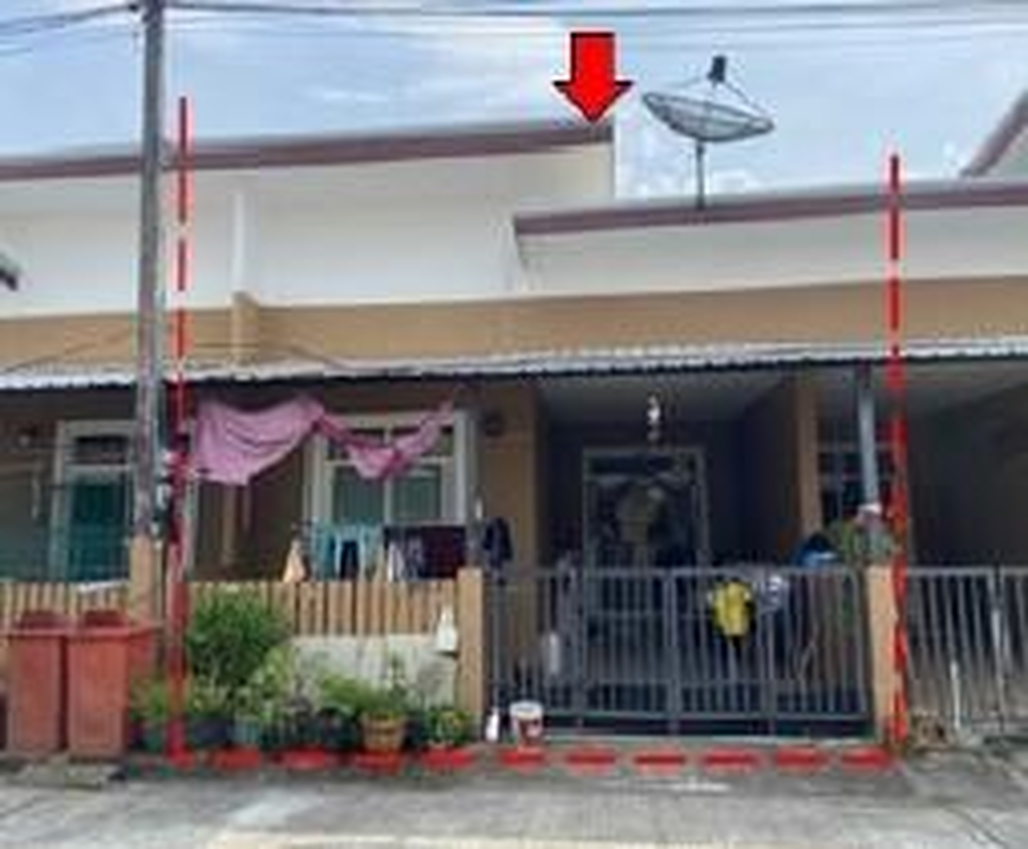 ทรัพย์สถาบันโดย GHB ทาวน์เฮาส์ ซอยคลองควนทัง ถนนสุราษฎร์ธานี - ทุ่งส