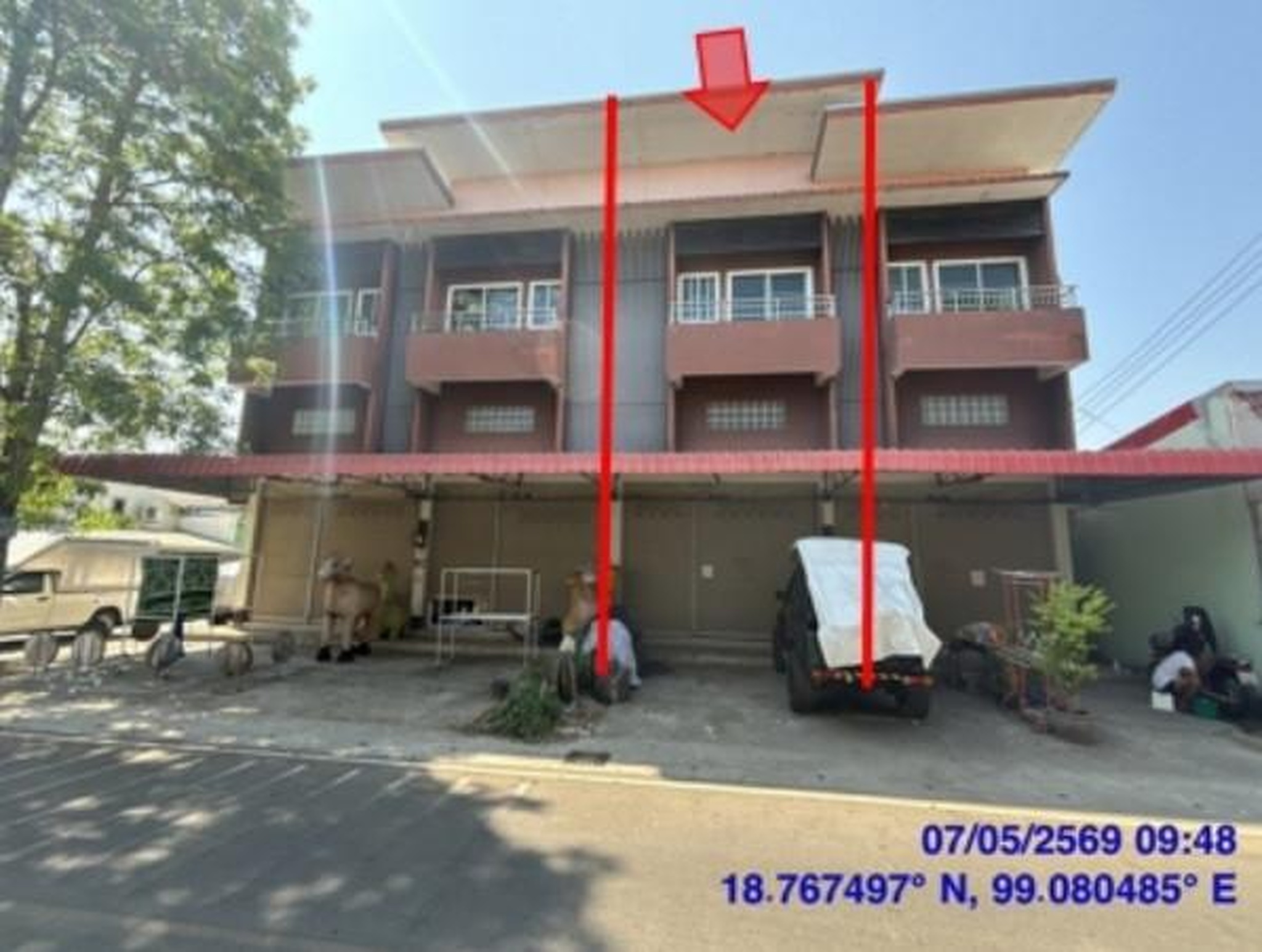 ทรัพย์สถาบันโดย GHB ตึกแถว-อาคารพาณิชย์ ซอยถนนข้างตลาดอุ้ยทา ถนนสายเชียงใหม่-สันกำแพง(ทล.1006)
