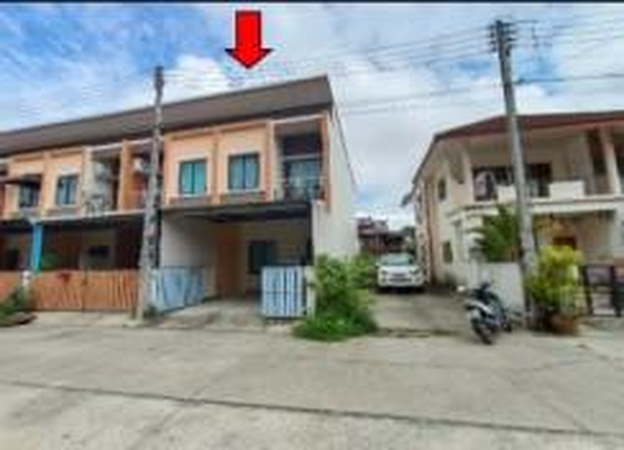 ทรัพย์สถาบันโดย GHB ทาวน์เฮาส์ ถนนสดใสวิลล่า 2
