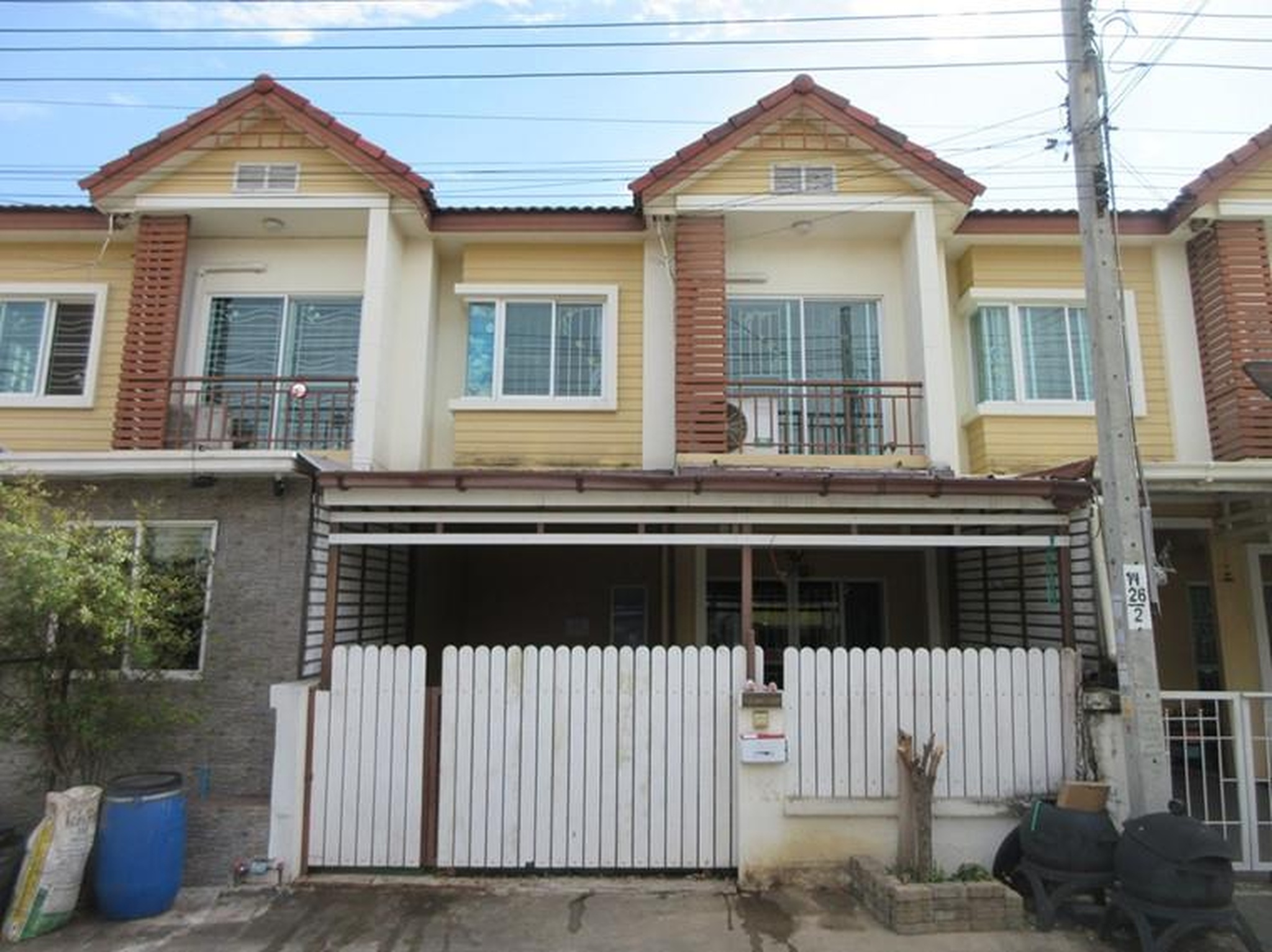 ทรัพย์สถาบันโดย GHB ทาวน์เฮาส์ พิศาล 2