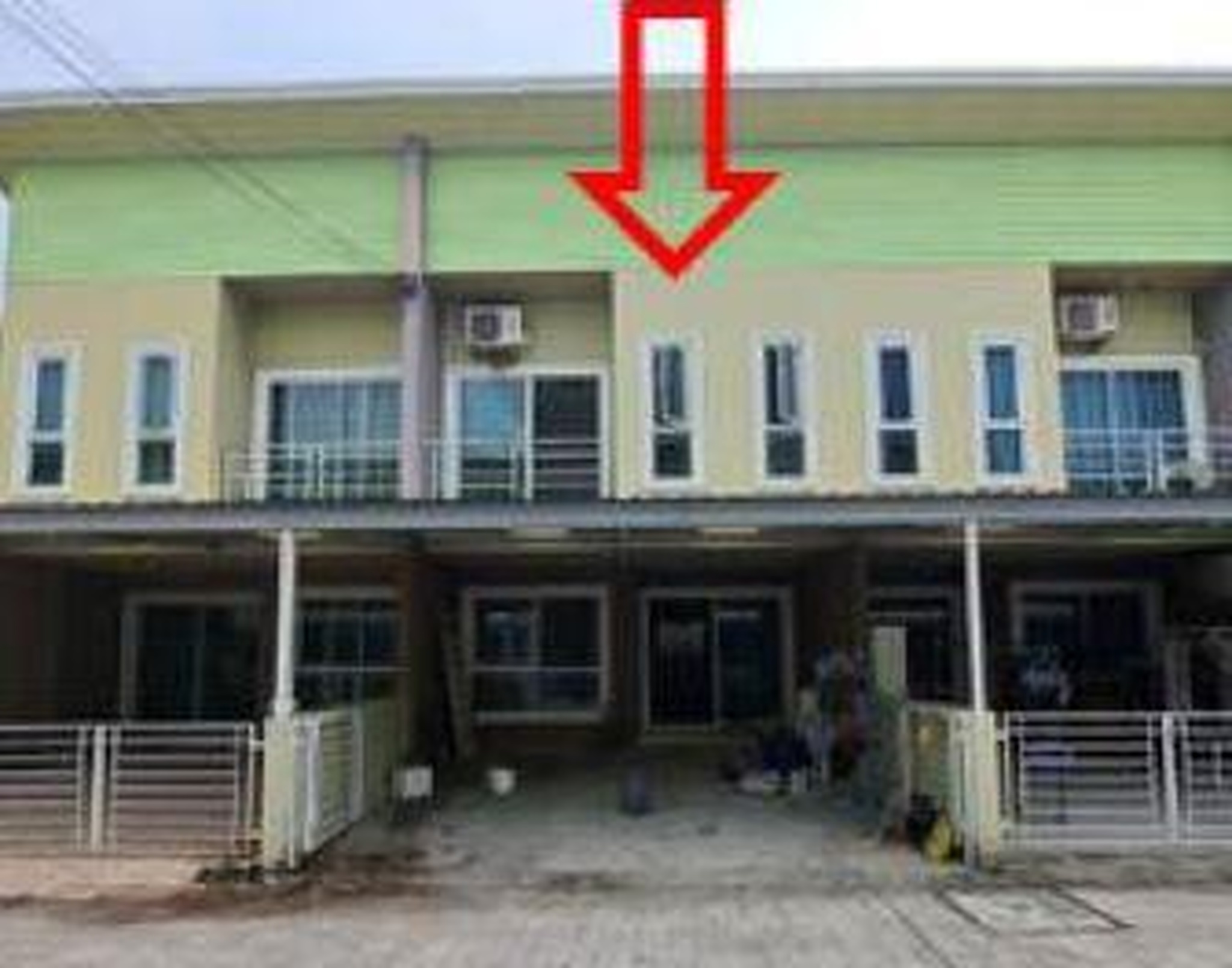 ทรัพย์สถาบันโดย GHB ทาวน์เฮาส์ ซอยม.ห้วยปราบ เมืองทอง ถนนชบ.3009