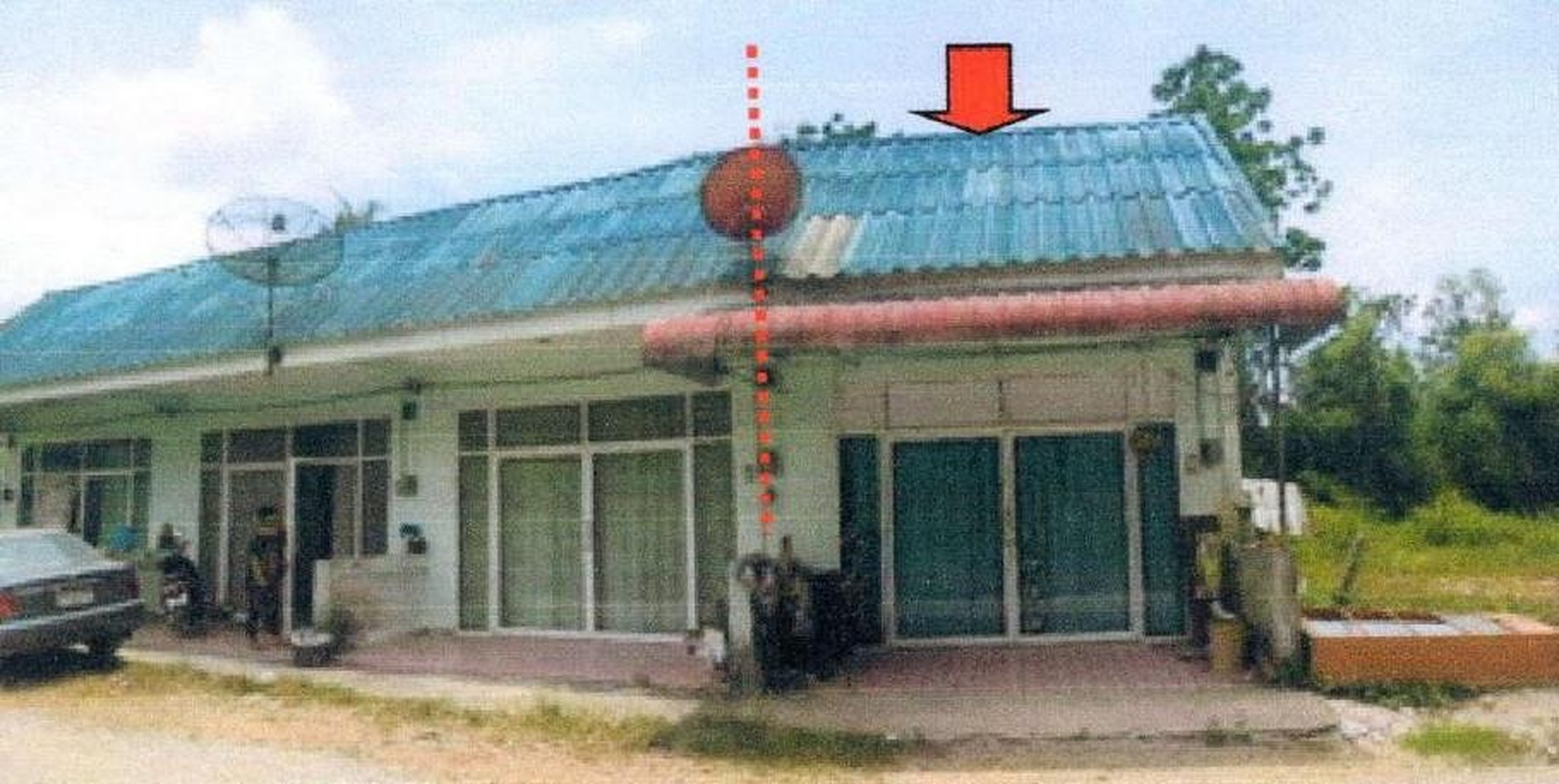 ทรัพย์สถาบันโดย GHB ทาวน์เฮาส์ ถนนสุดสมบูรณ์