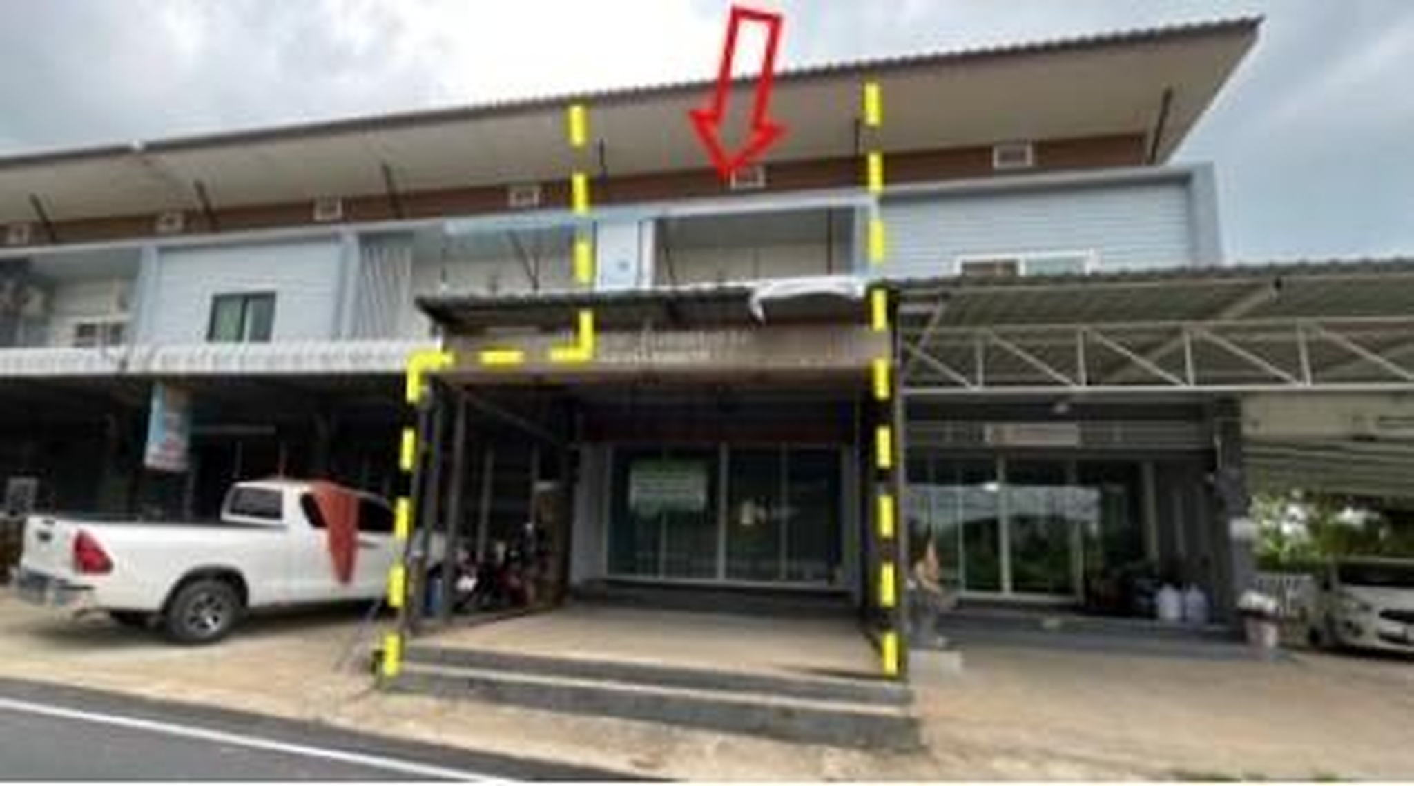 ทรัพย์สถาบันโดย GHB ตึกแถว-อาคารพาณิชย์ ซอยบ้านหลิ่งมื่น-หนองเต ถนนสันทราย-แม่โจ้