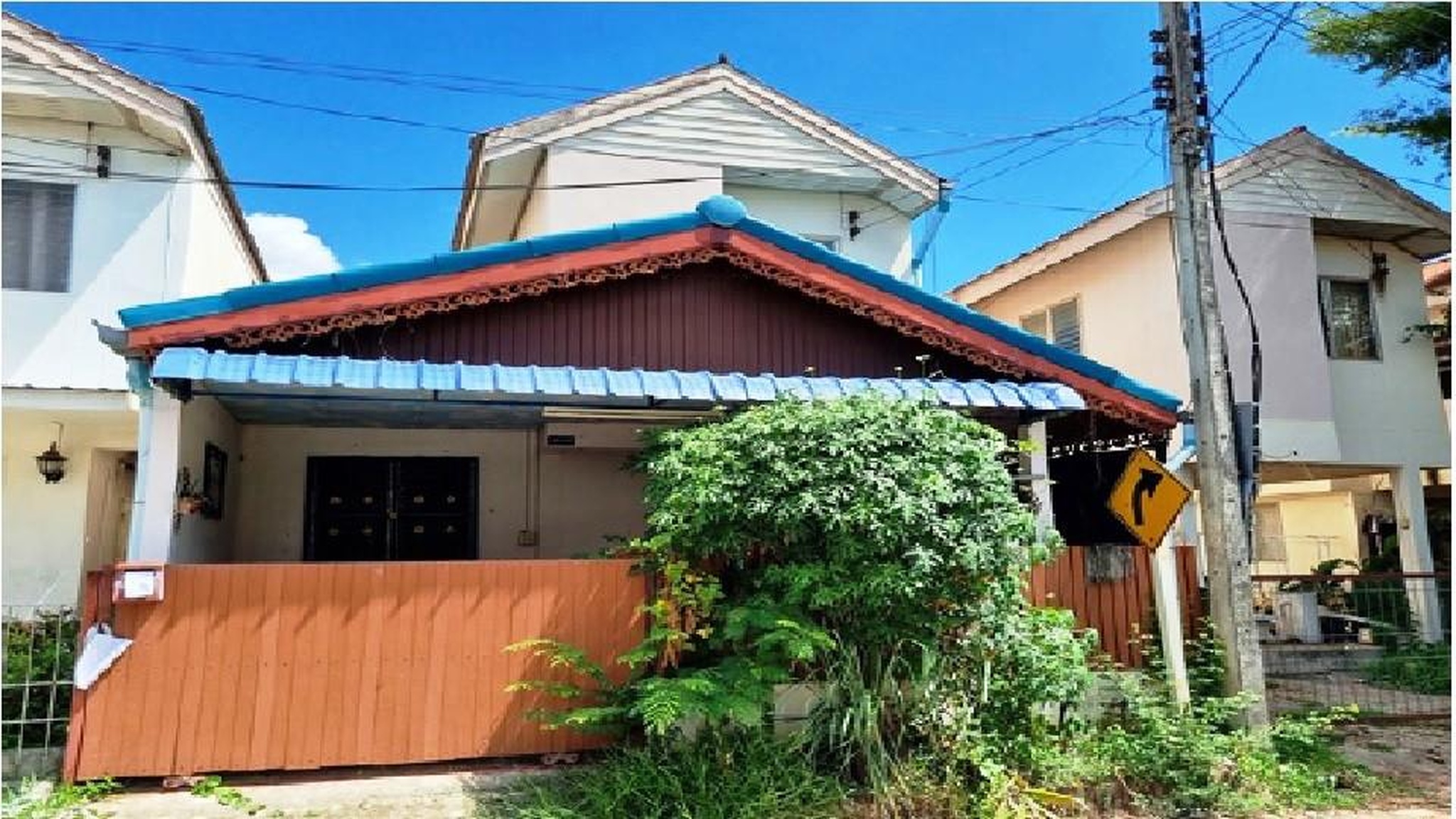 ทรัพย์สถาบันโดย GHB บ้านเดี่ยว ซอยทางเข้า ม.เอื้ออาทร ถนนทล.228(สายหนองบัวลำภ