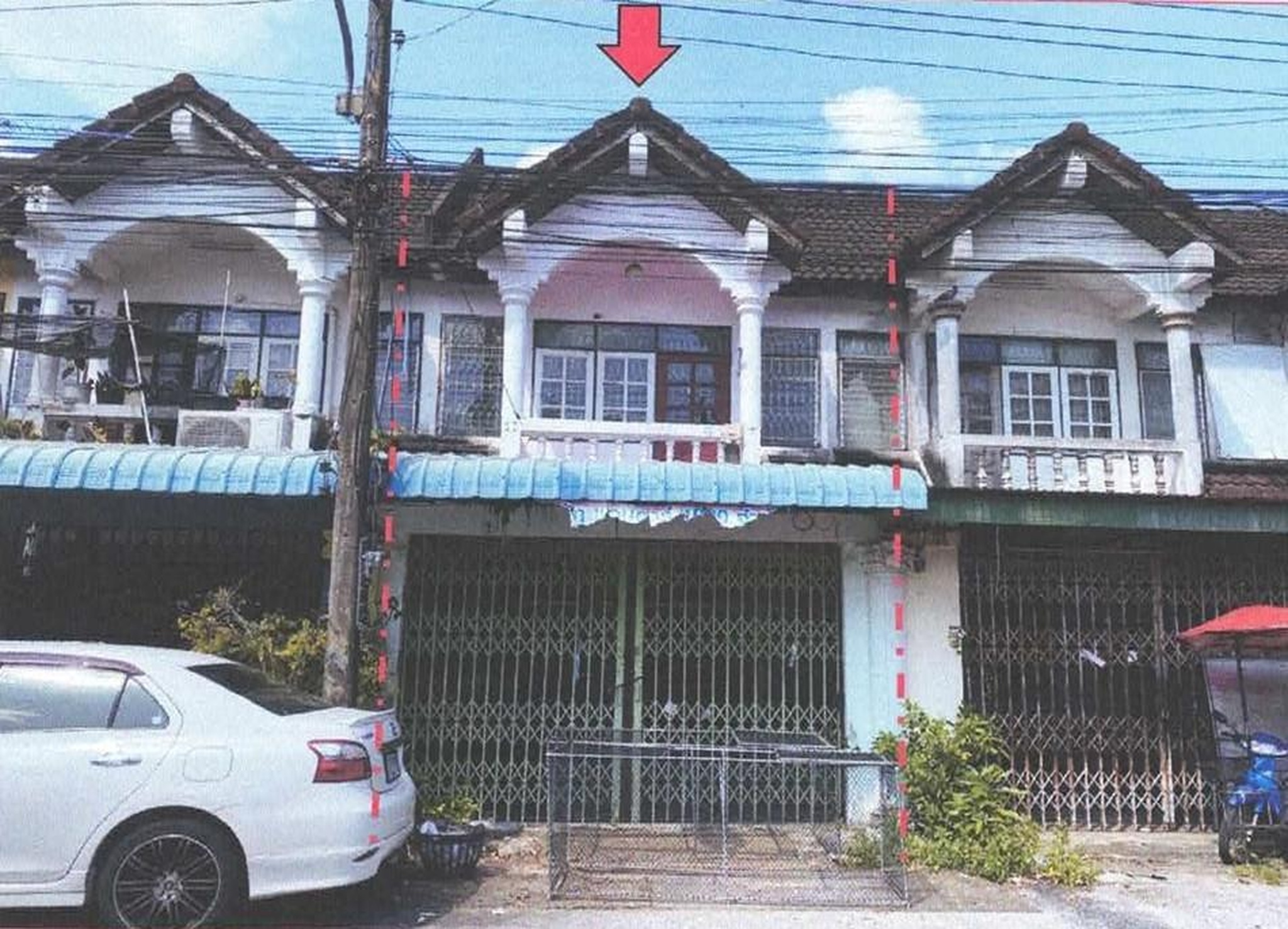 ทรัพย์สถาบันโดย GHB ทาวน์เฮาส์ ซอย12 รัตนอุทิศ ถนนราษฎร์อุทิศ