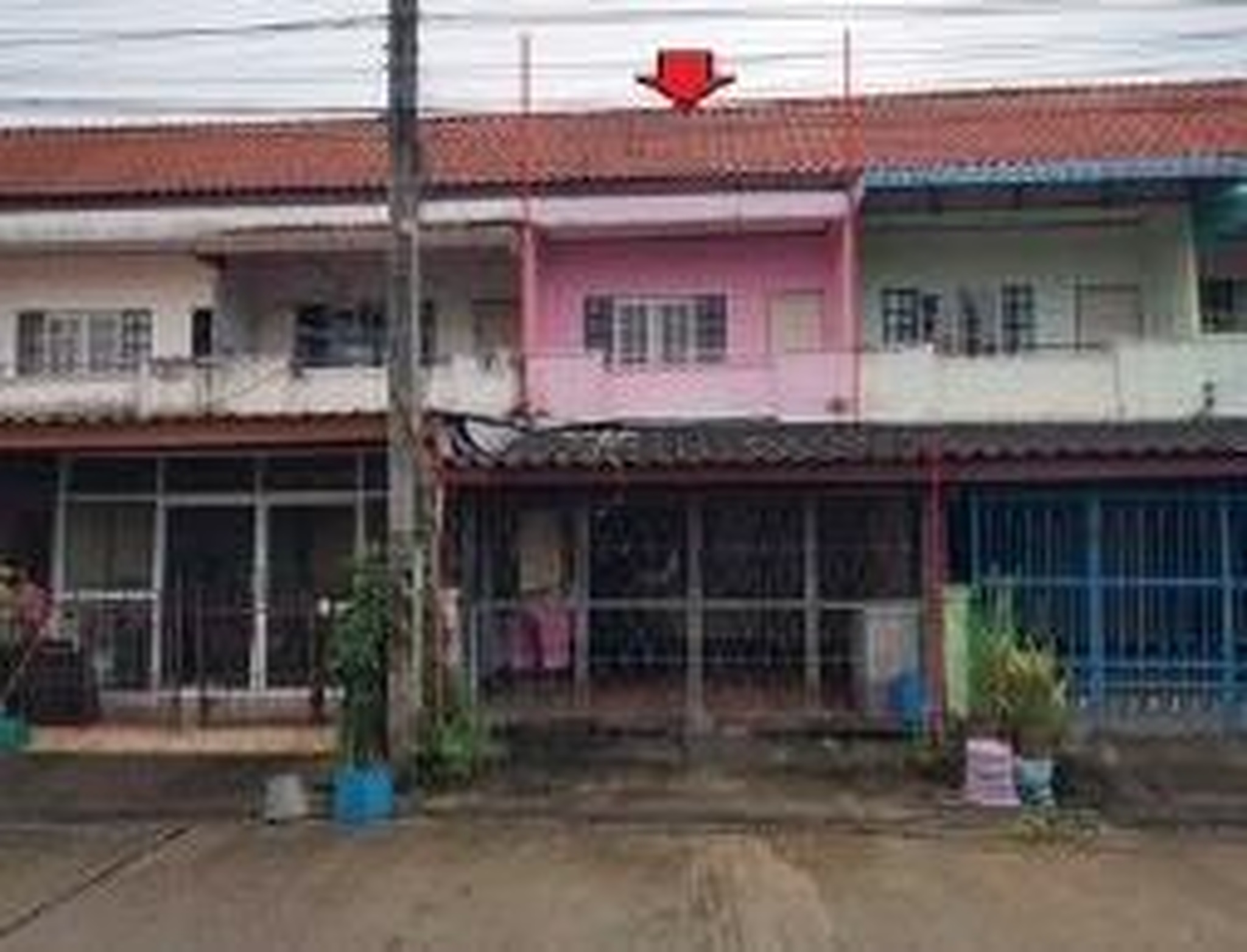 ทรัพย์สถาบันโดย GHB ทาวน์เฮาส์ ซอยซอยไม่มีชื่อ ถนนสมพรอุทิศ 1