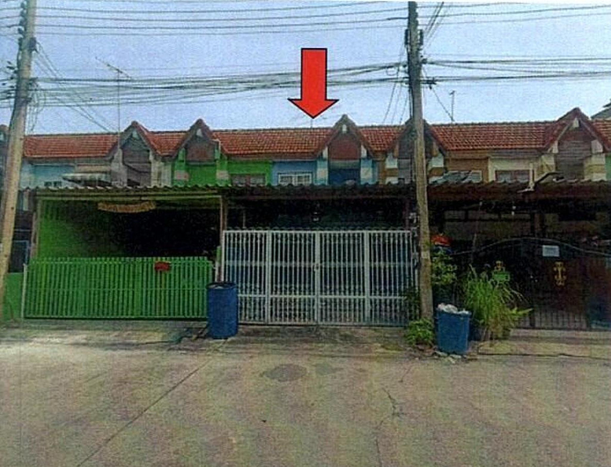 ทรัพย์สถาบันโดย GHB ทาวน์เฮาส์ ไทยธานี
