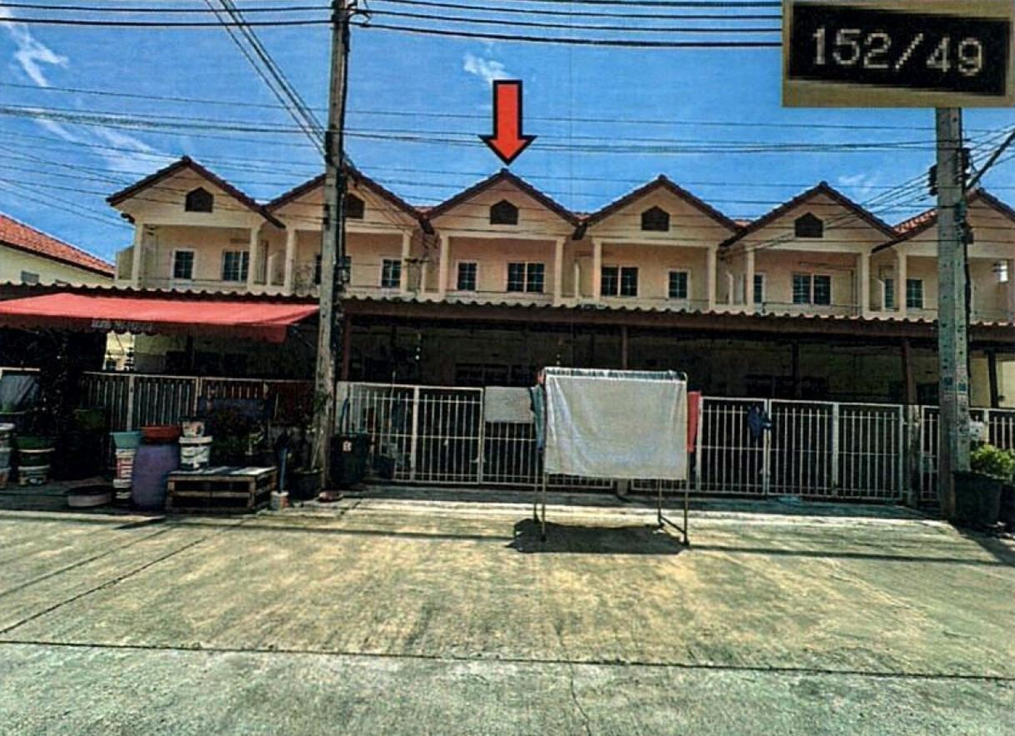 ทรัพย์สถาบันโดย GHB ทาวน์เฮาส์ เฟื่องฟ้าวิลล่า 18-19
