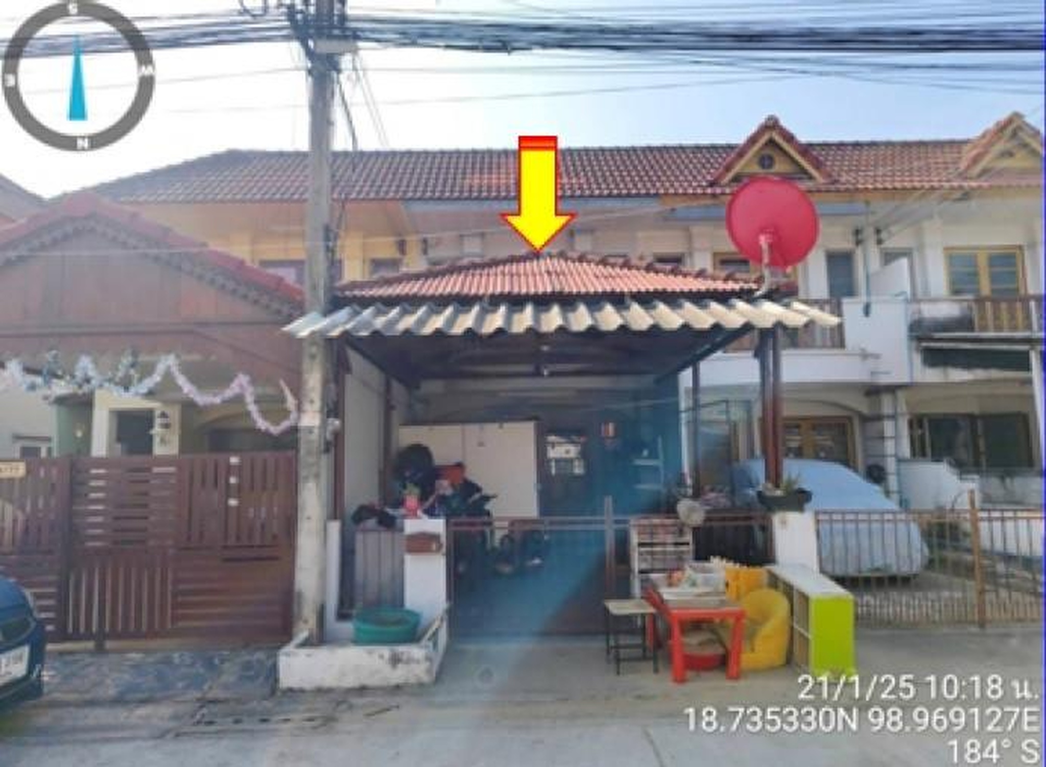 ทรัพย์สถาบันโดย GHB ทาวน์เฮาส์ ซอยถนนเลียบคลองชลประทาน ถนนเชียงใหม่-ฮอด