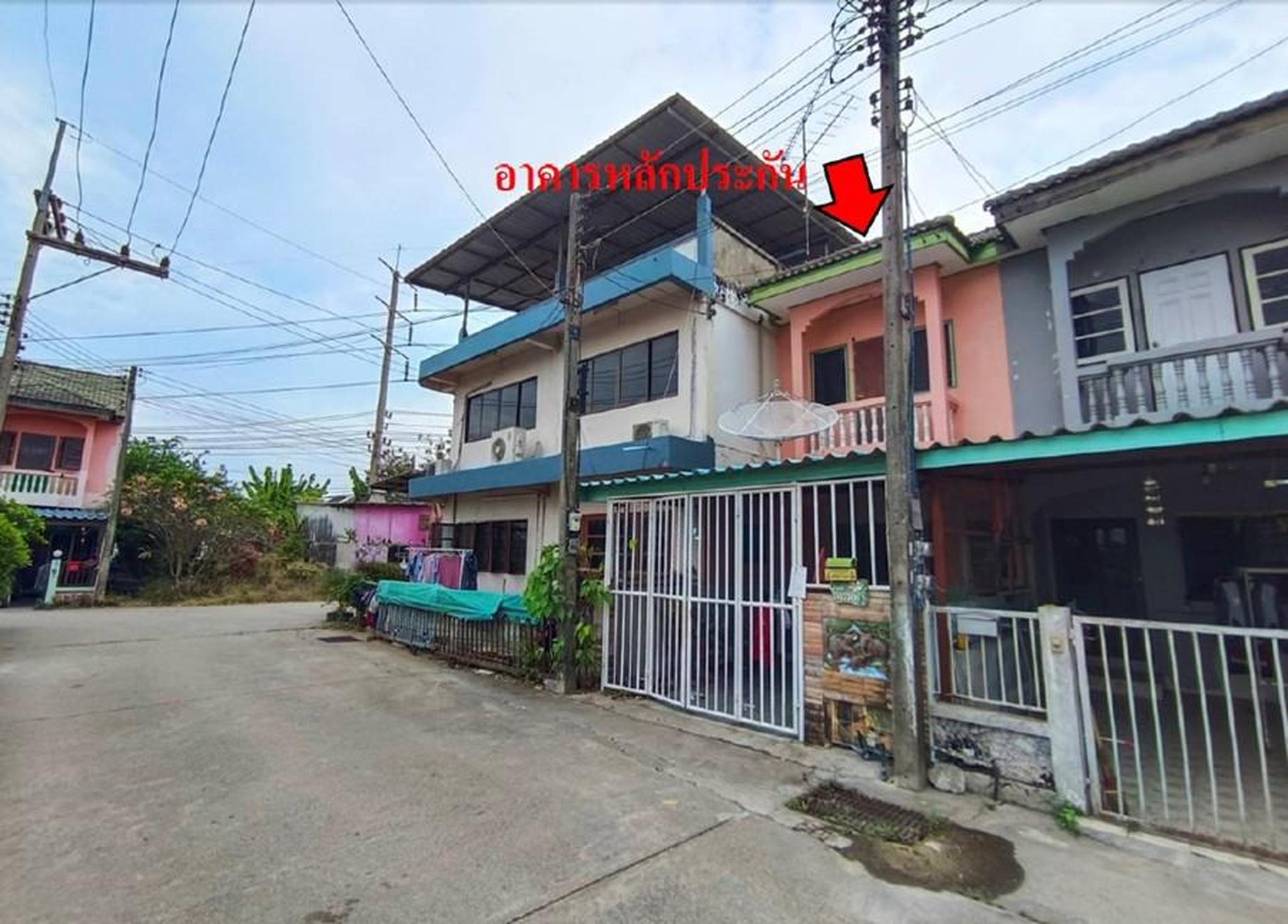ทรัพย์สถาบันโดย GHB ทาวน์เฮาส์ ซอยม.ทรัพย์ทวี ถนนโรจนะ(ทล.309)