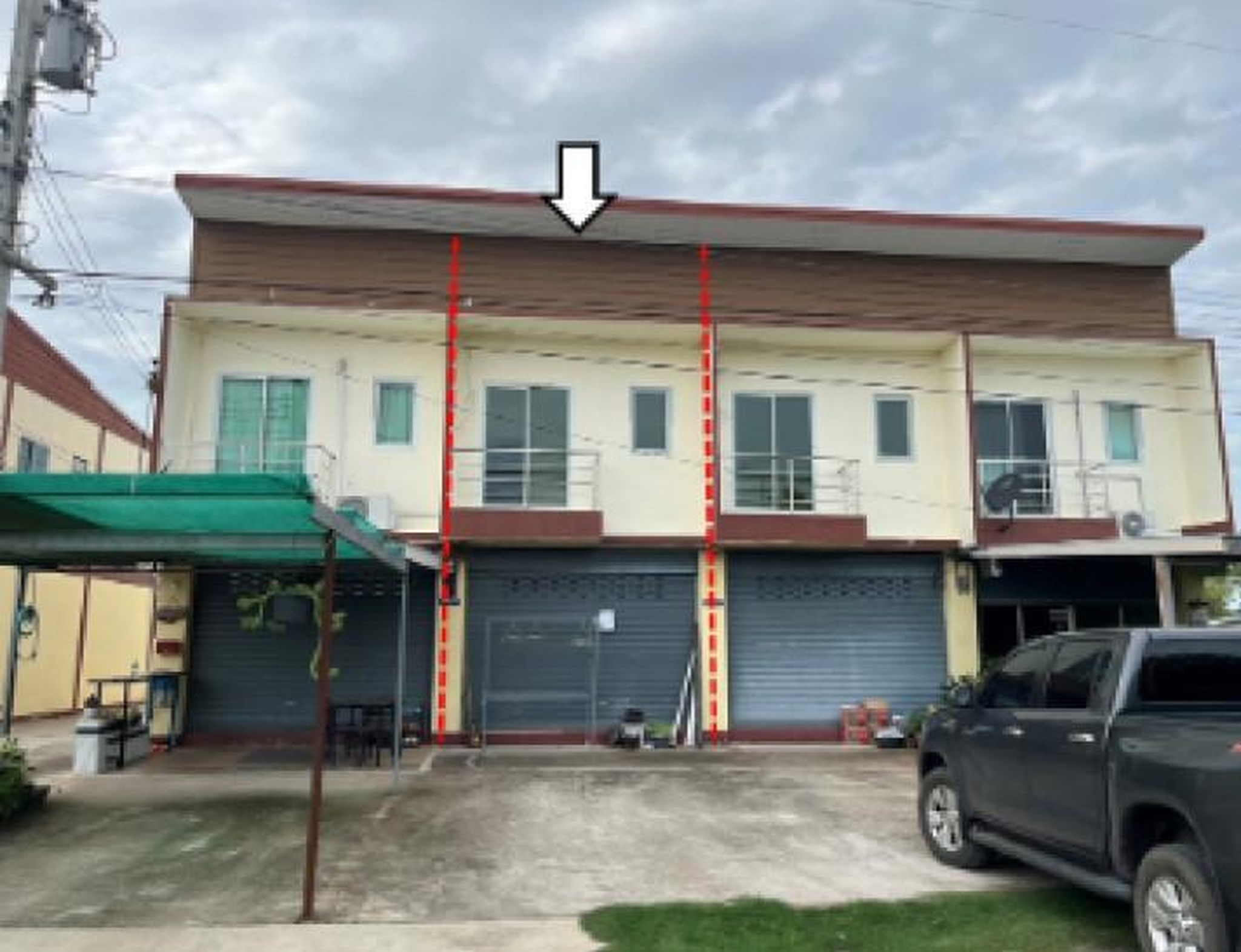 ทรัพย์สถาบันโดย GHB ตึกแถว-อาคารพาณิชย์ ถนนถนนสายบุรีรัมย์-นางร