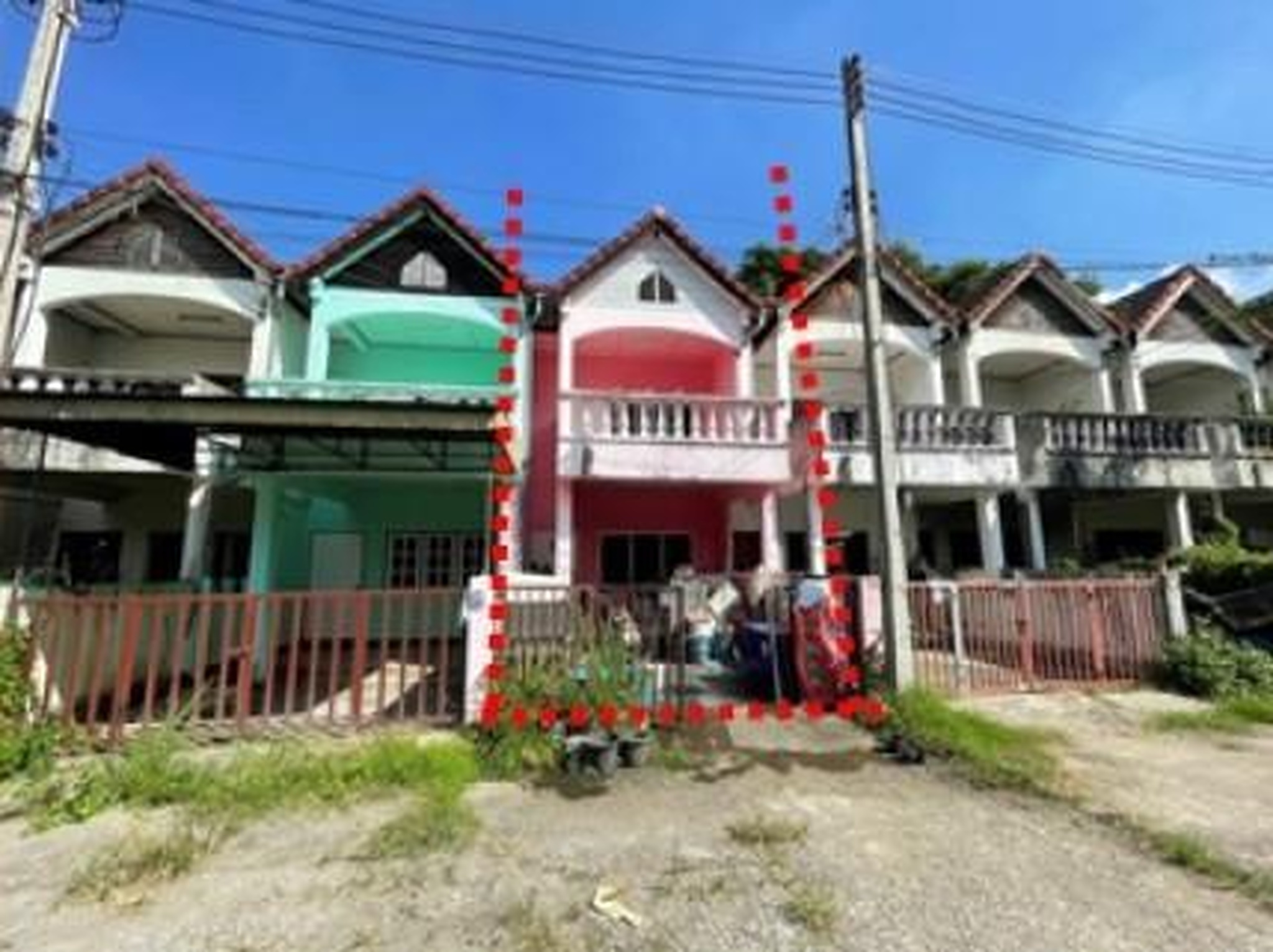 ทรัพย์สถาบันโดย GHB ทาวน์เฮาส์ ซอยบ้านป่าเหียง ถนนเชียงใหม่-ฮอด