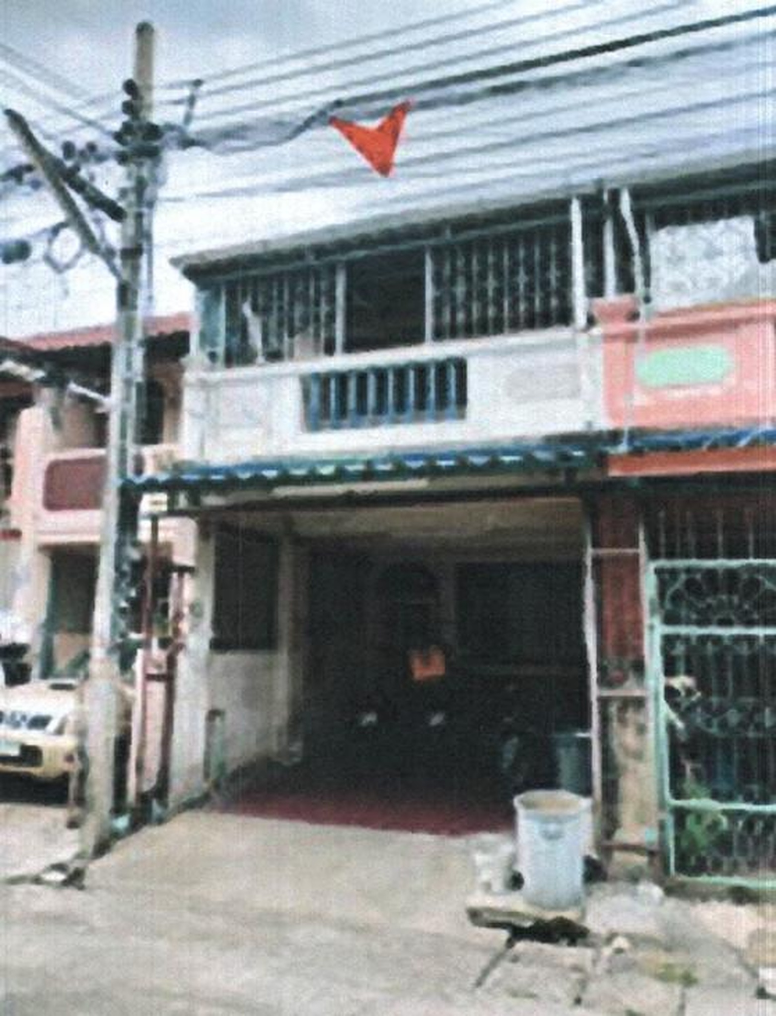 ทรัพย์สถาบันโดย GHB ทาวน์เฮาส์ พระปิ่น 2 (Phra Pin 2)