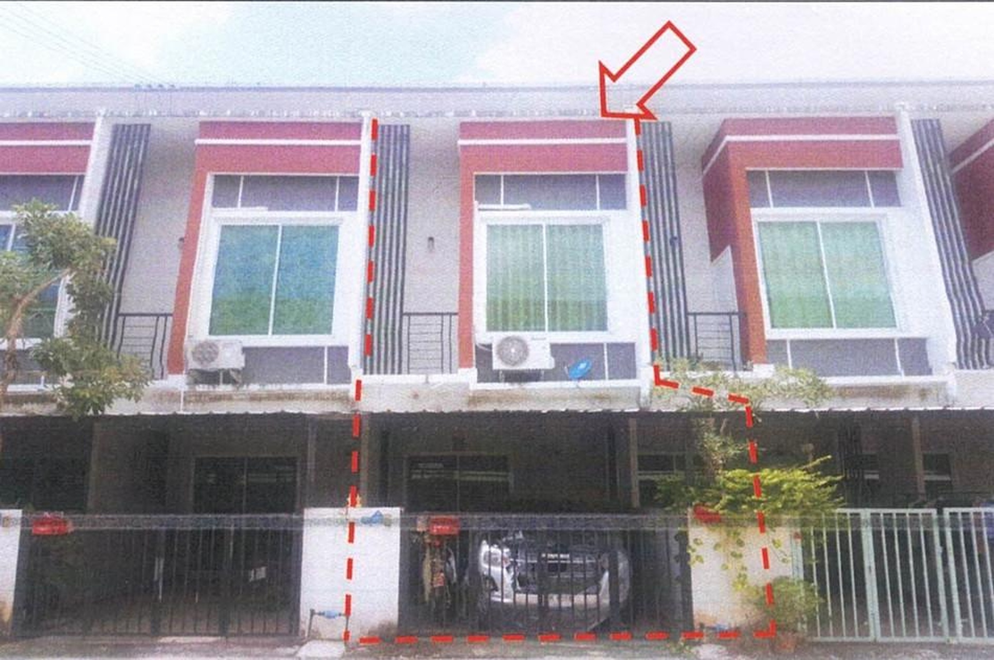 ทรัพย์สถาบันโดย GHB ทาวน์เฮาส์ ซอยมาบยางพร ซ.2 ถนนสายปลวกเเดง-ห้วยปราบ