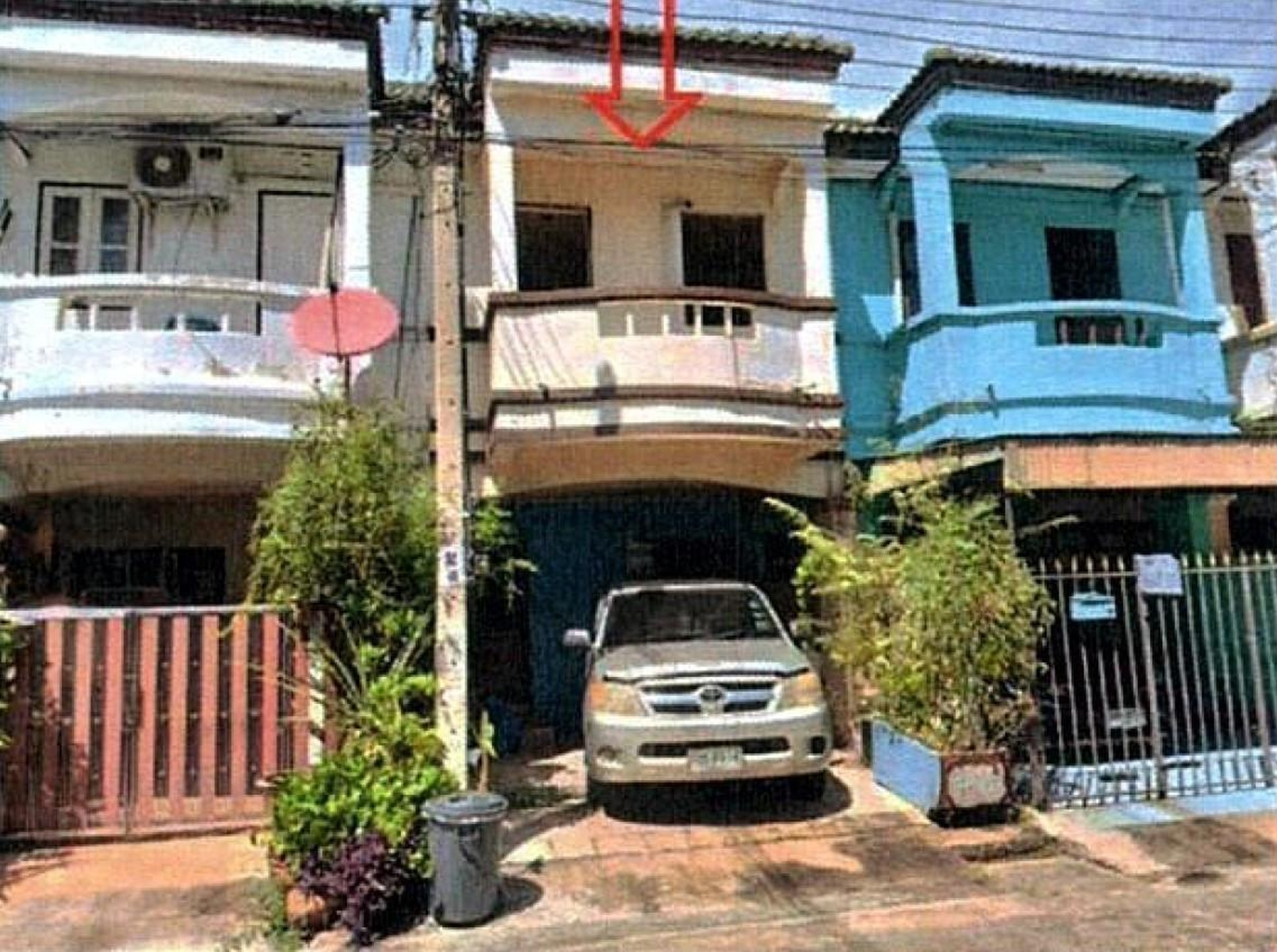 ทรัพย์สถาบันโดย GHB ทาวน์เฮาส์ เสริมสุขนคร