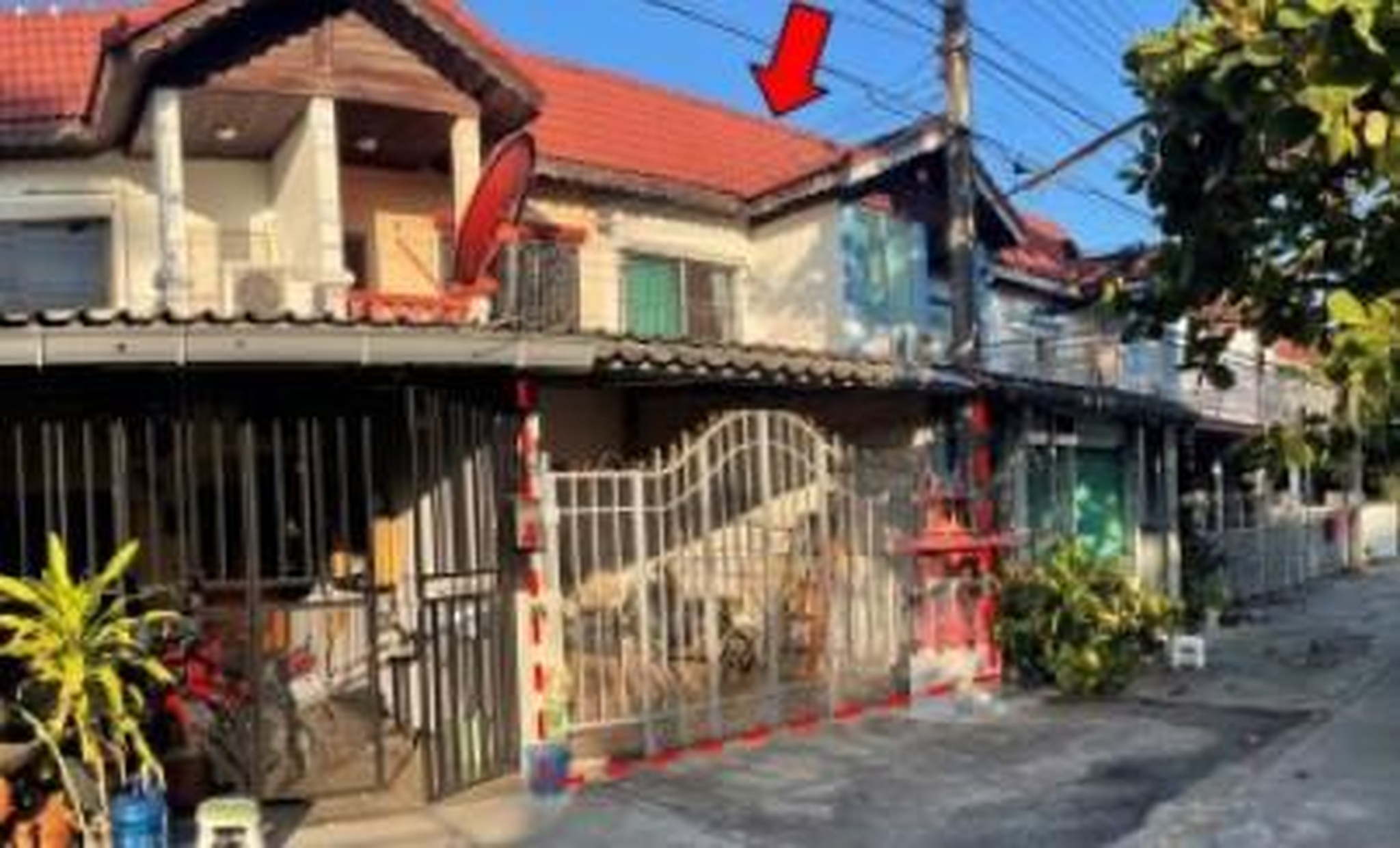 ทรัพย์สถาบันโดย GHB ทาวน์เฮาส์ ซอยเจริญเมือง ซอย 7 ถนนบ้านแพะ
