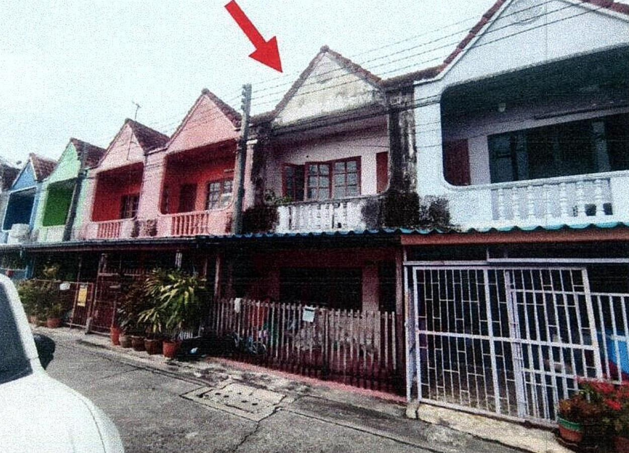 ทรัพย์สถาบันโดย GHB ทาวน์เฮาส์ สุขใจพัฒนา