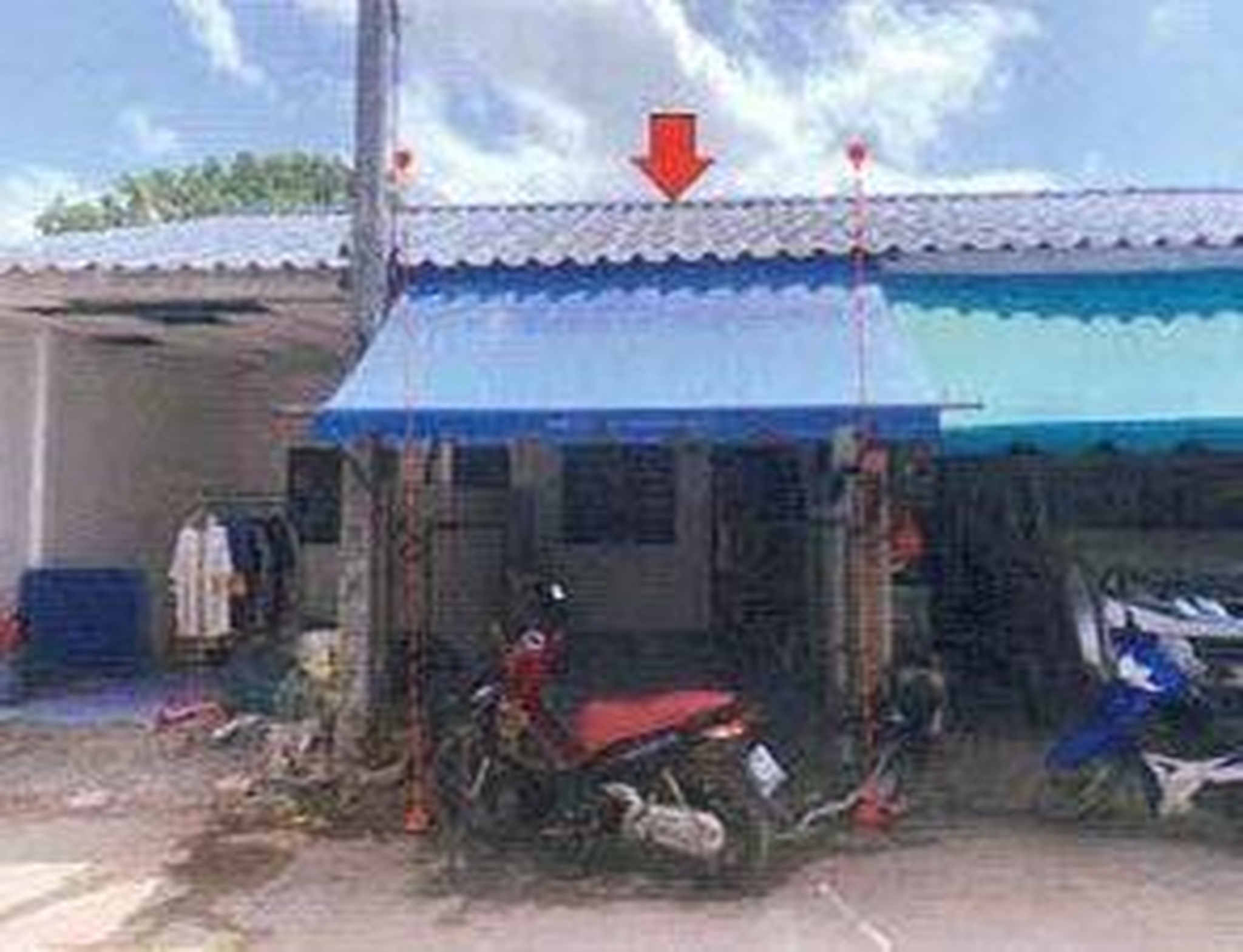 ทรัพย์สถาบันโดย GHB ทาวน์เฮาส์ ซอยไม่ปรากฎชื่อ ถนนสุราษฎร์ธานี-บ้านนาส