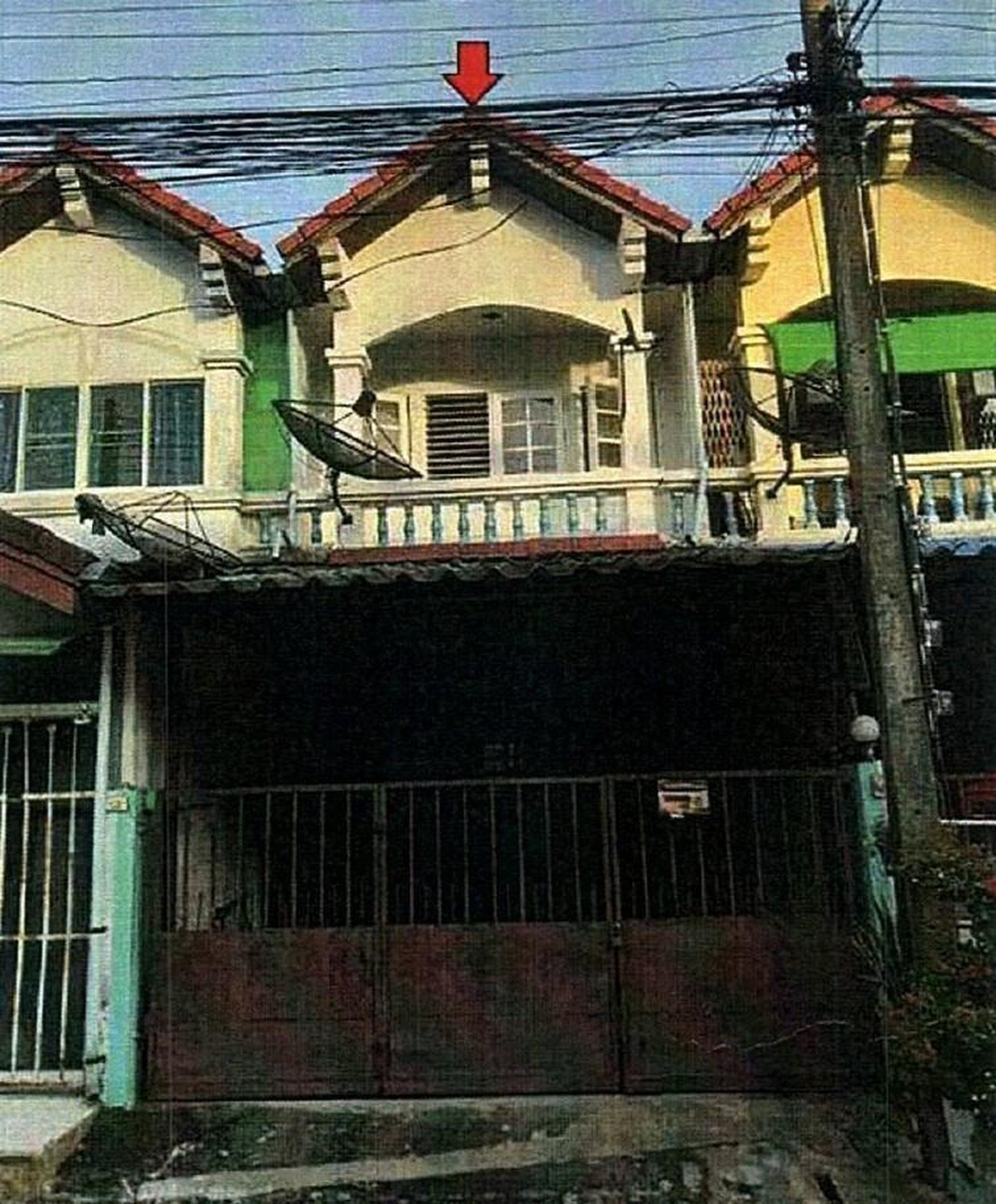 ทรัพย์สถาบันโดย GHB ทาวน์เฮาส์ อธิเชษฐธานี