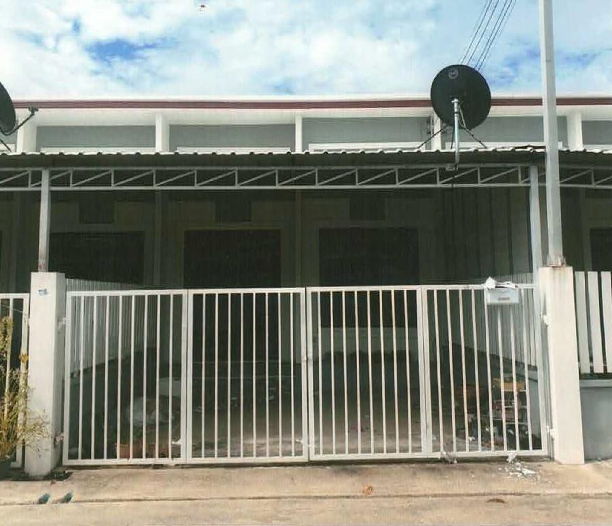 ทรัพย์สถาบันโดย GHB ทาวน์เฮาส์ เมืองนครสวรรค์ นครสวรรค์