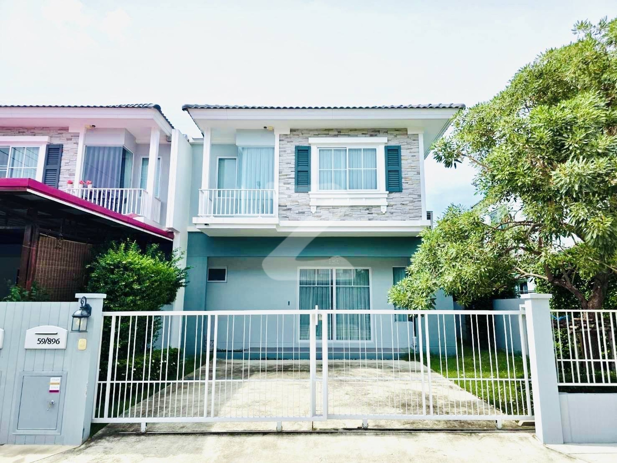 ขายด่วน‼️ บ้านแฝด 2 ชั้น พร้อมเฟอร์ฯ ครบ – Villagio ปิ่นเกล้า–ศาลายา 🏡 ✨ บ้านใหม่แต่งครบ พร้อมของแถมกว่า 20 รายการ 📍 ใกล้มหิดล เซ็นทรัลศาลายา  : เจ้าของขายเอง (งดรับนายหน้า)