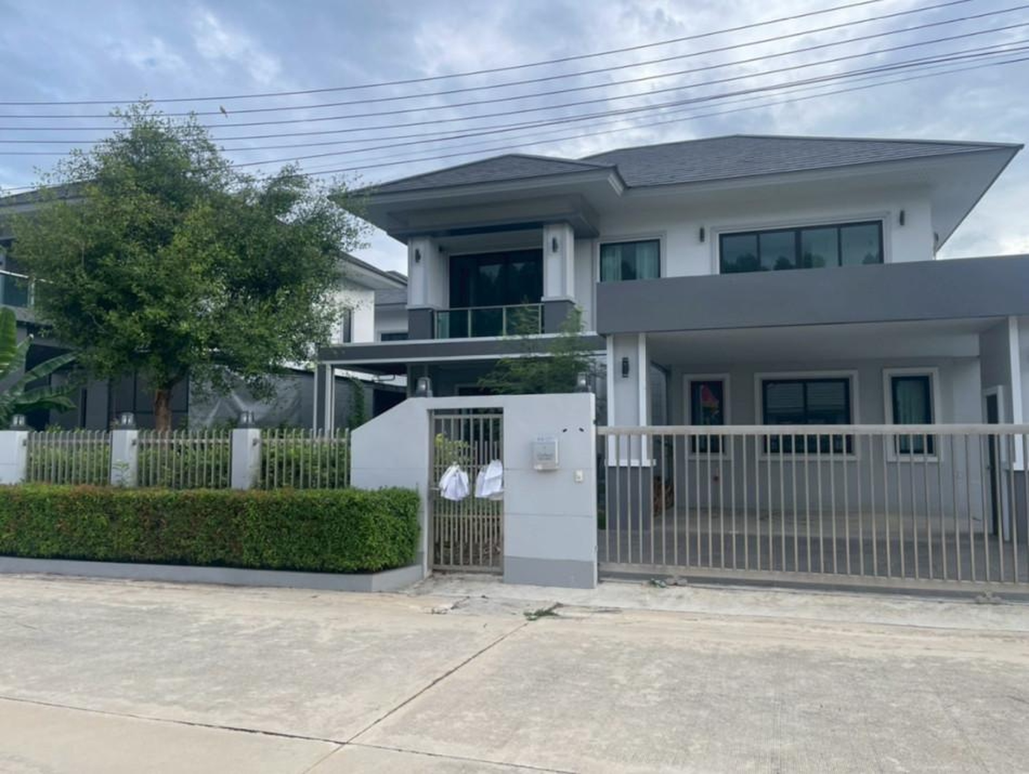 ทรัพย์สถาบันโดย GHB บ้านเดี่ยว เกื้อนภา