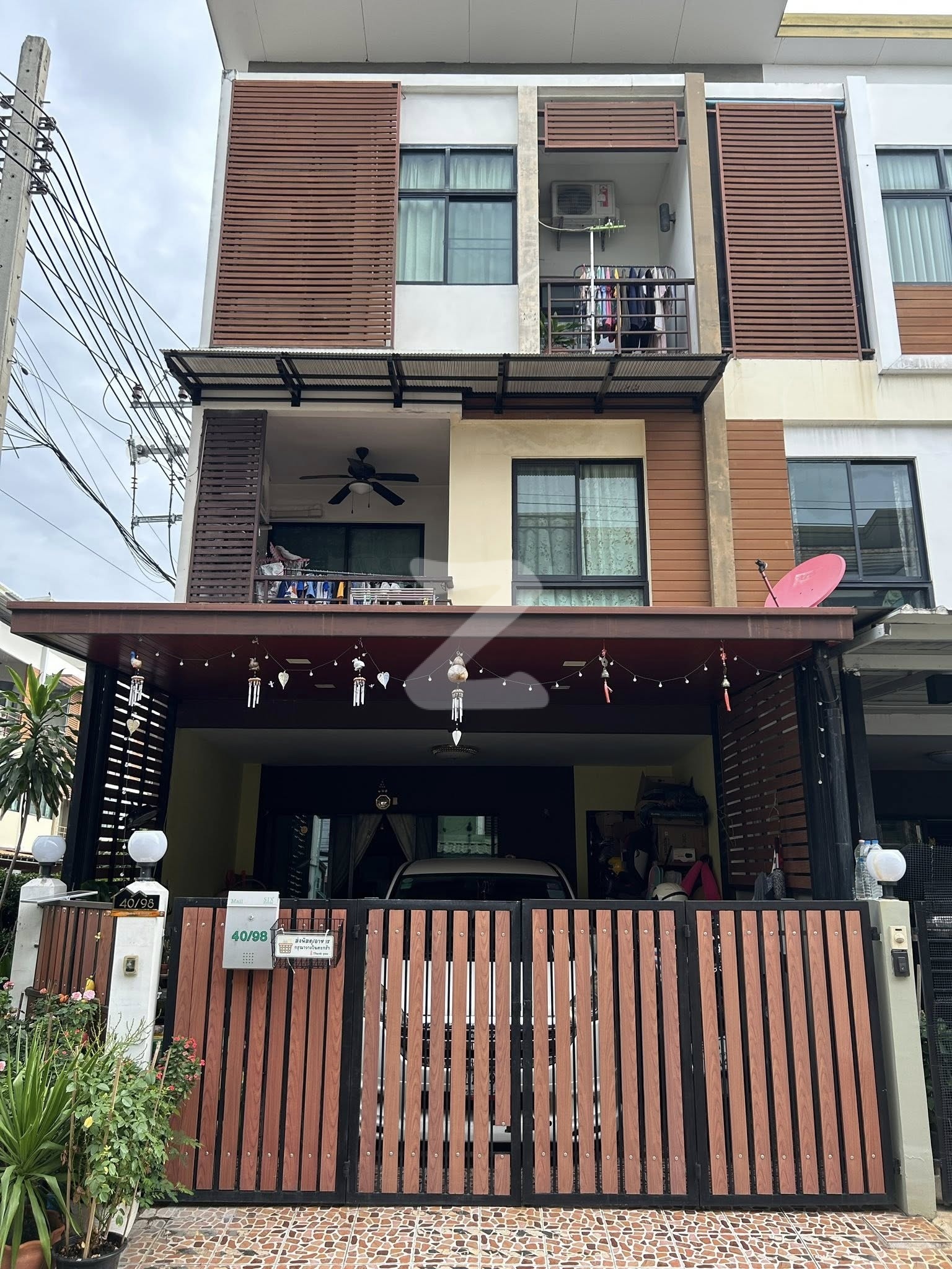 ‼️ขายด่วน ทาวน์โฮม 3 ซิกเนเจอร์ เพชรเกษม 69 (3 ชั้น) หน้ากว้าง 5 เมตร แปลงมุม #เจ้าของขายเอง 📌ราคาพิเศษเพียง 3.59 ล้านบาท (สนใจต่อรองราคาได้ค่ะ)  : เจ้าของขายเอง (งดรับนายหน้า)