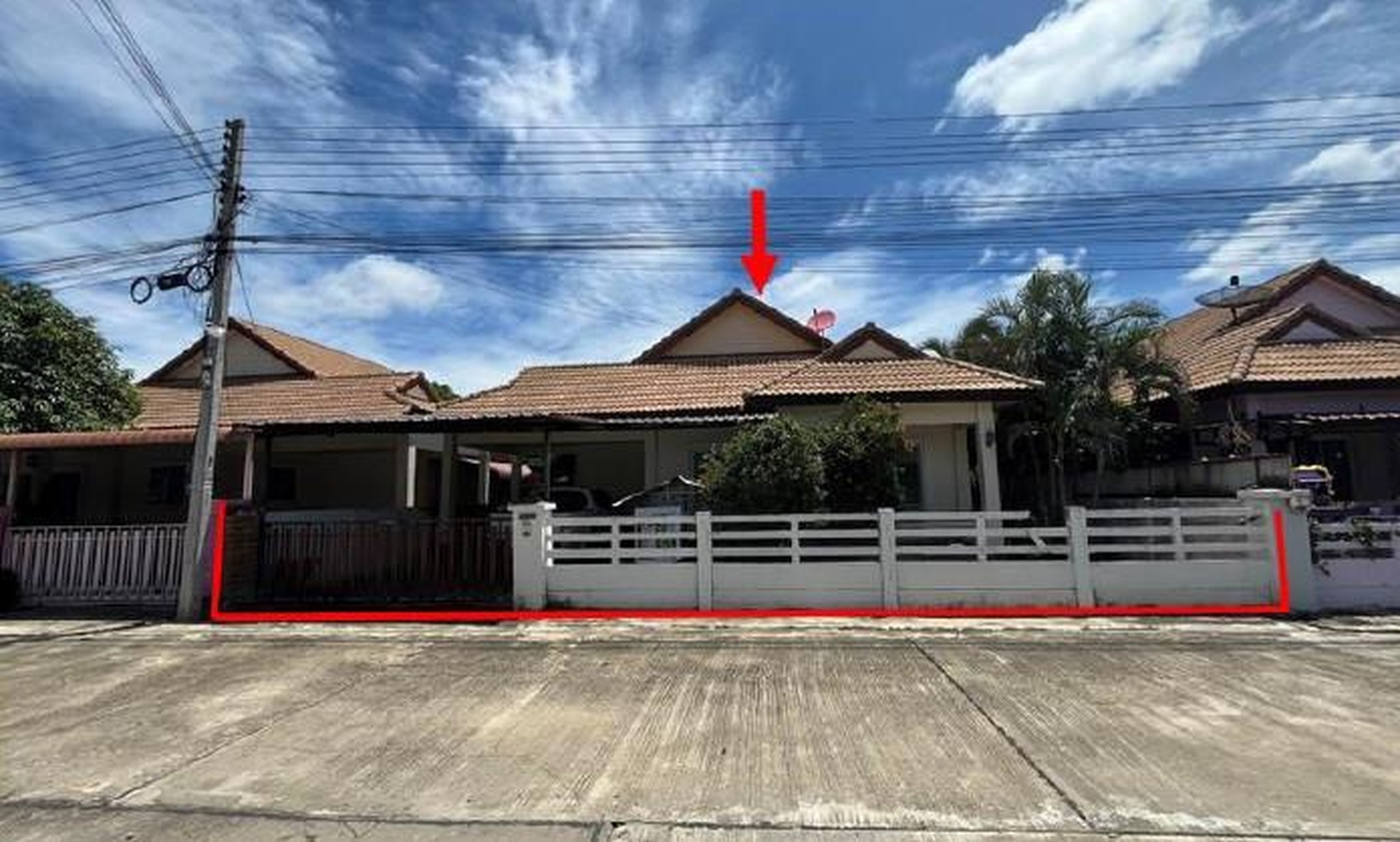 ทรัพย์สถาบันโดย GHB บ้านเดี่ยว ถนนเลียบทางรถไฟสายกาญจนบุรี