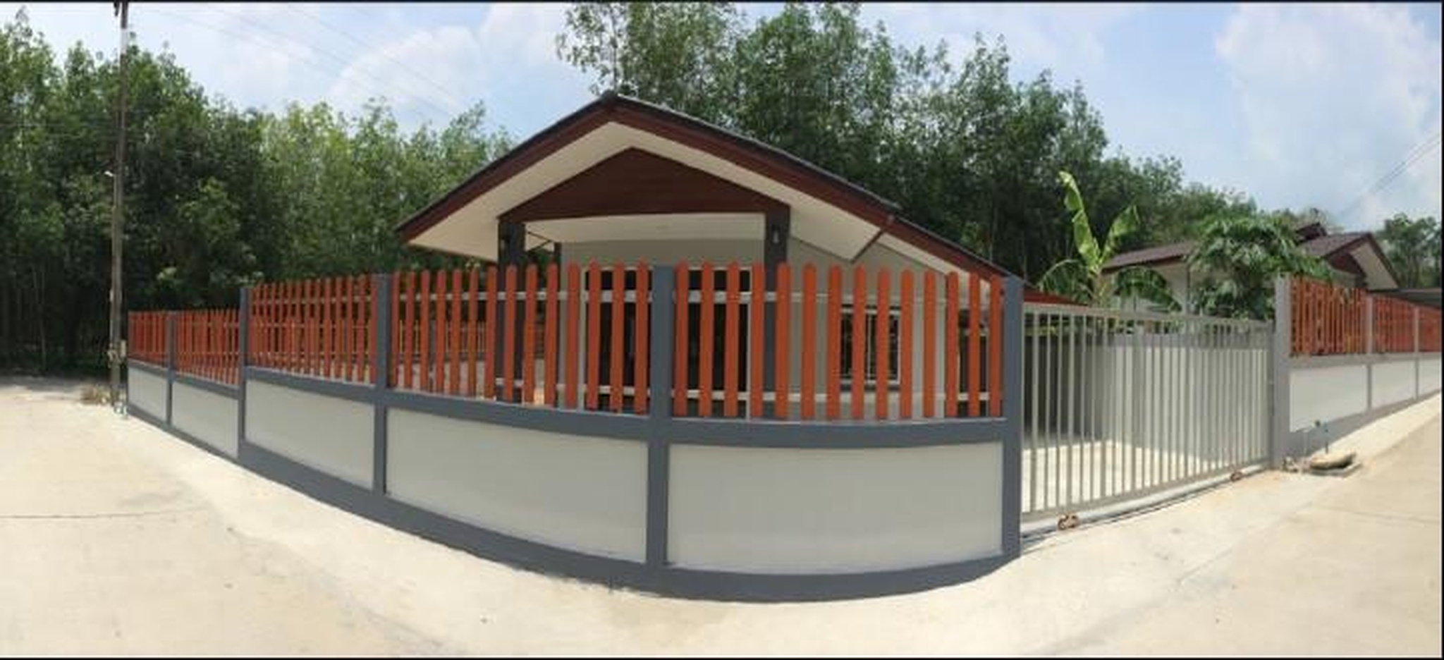 ทรัพย์สถาบันโดย GHB บ้านเดี่ยว ร่ำรวย