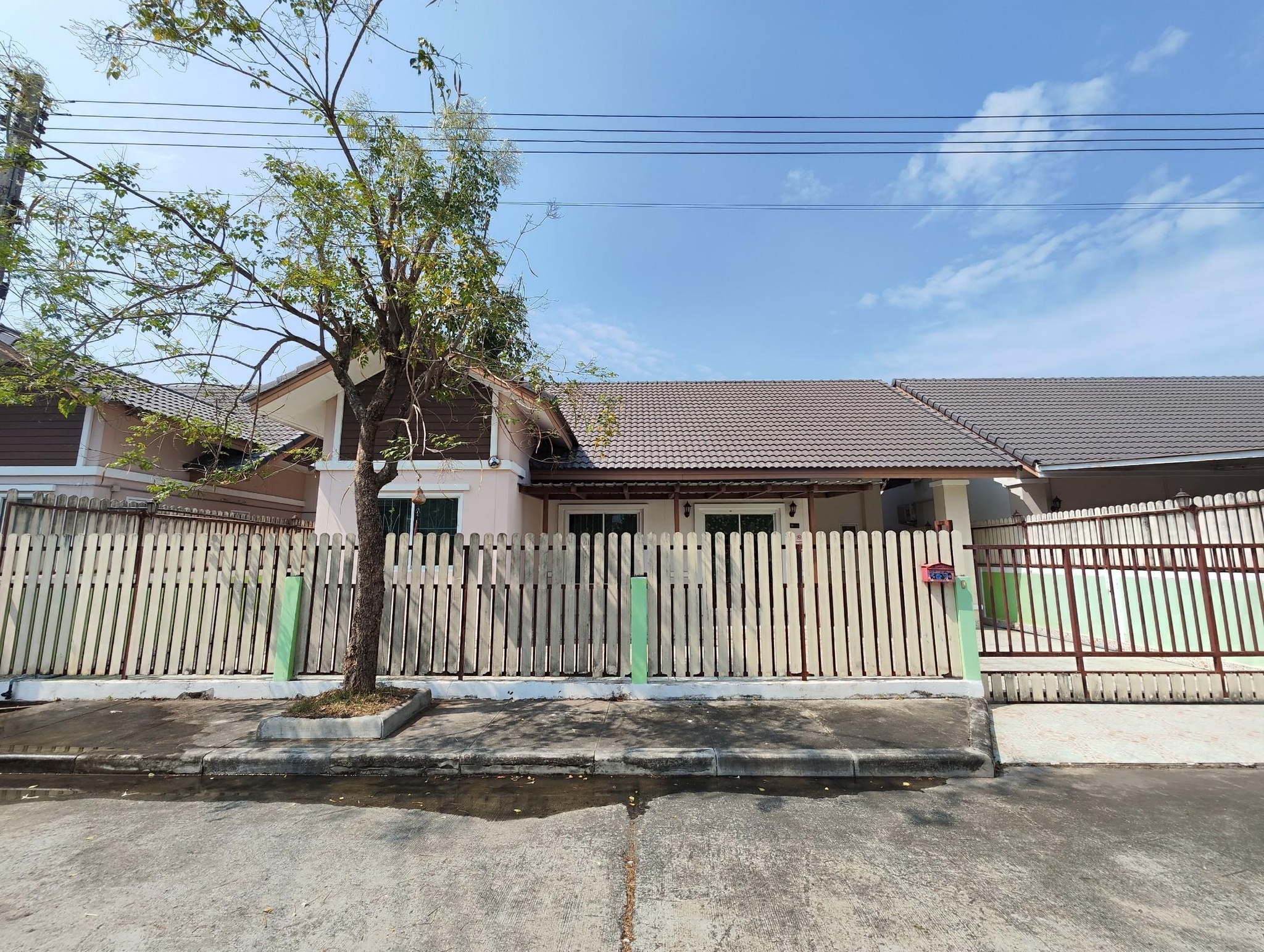 ทรัพย์สถาบันโดย อาคารสงเคราะห์ บ้านเดี่ยว บ้านทรัพย์ธานี 3 รังสิต คลอง 9 (Baan Supthanee 3 Rangsit Khlong 9)