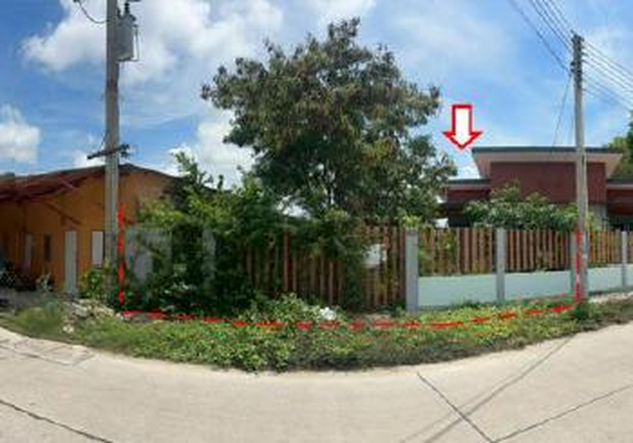 ทรัพย์สถาบันโดย GHB บ้านแฝด ภิญญดา