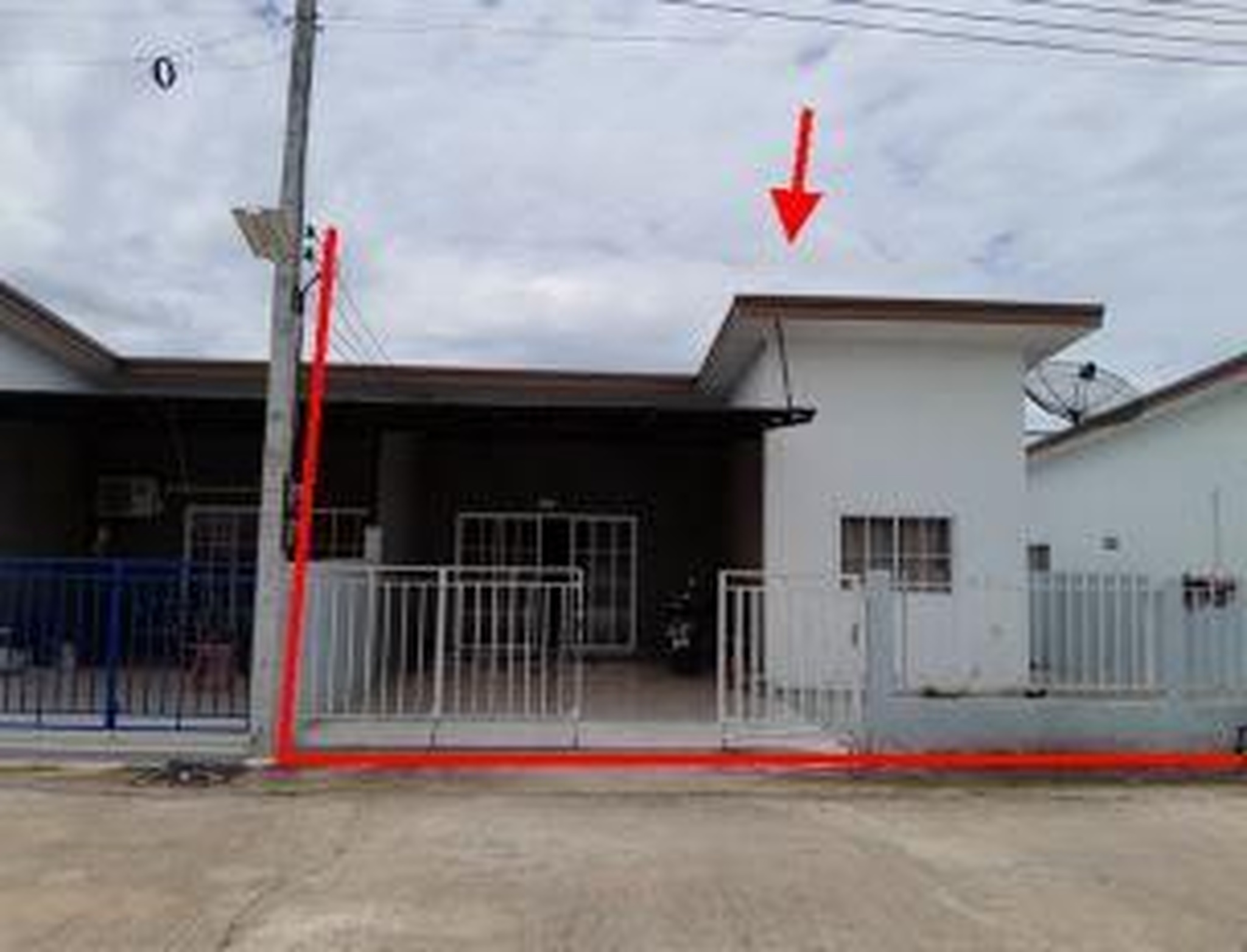 ทรัพย์สถาบันโดย GHB บ้านแฝด ถนนกาญจนวนิช(ทล.4)