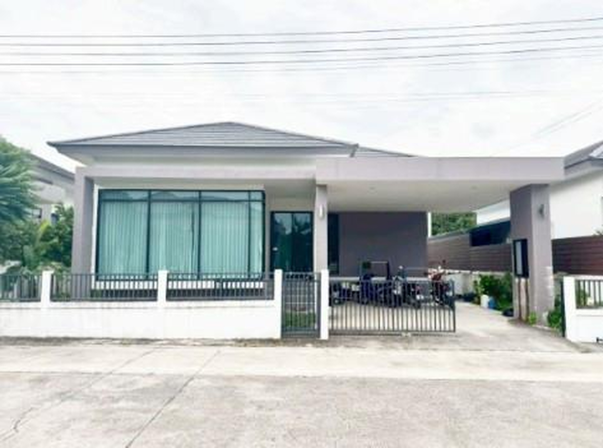 ทรัพย์สถาบันโดย GHB บ้านเดี่ยว เดอะ วิลเลจ 2 นิคมพัฒนา (จ.ระยอง) (The Village 2 Nikhompattana Sai 11 Soi 9)