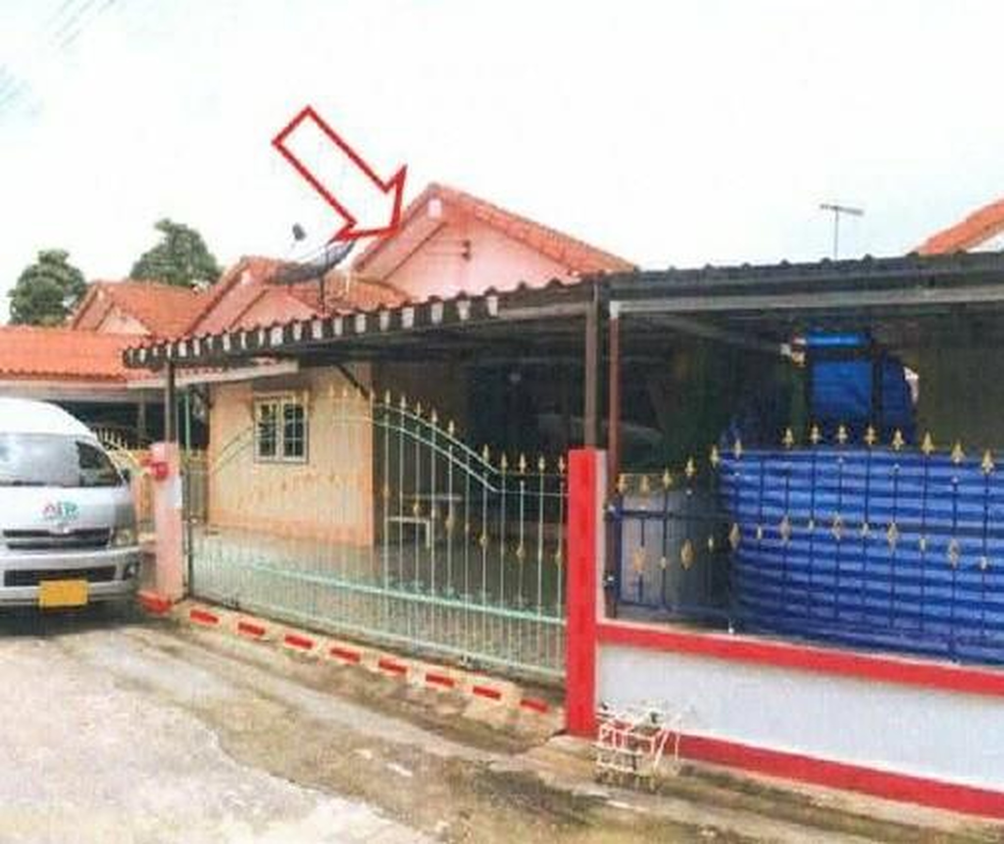 ทรัพย์สถาบันโดย GHB บ้านเดี่ยว ซอยหมู่บ้านไม่มีชื่อ ถนนสายปลวกแดง-ห้วยปราบ