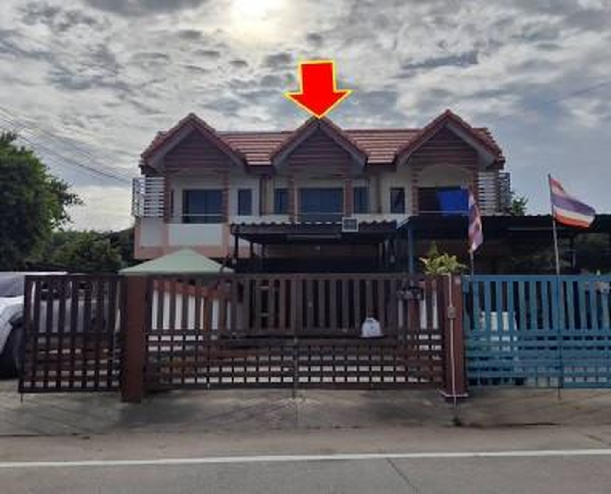 ทรัพย์สถาบันโดย GHB ทาวน์เฮาส์ ซอยศรีราชา-หนองยายบู่26 ถนนศรีราชา-หนองยายบู่