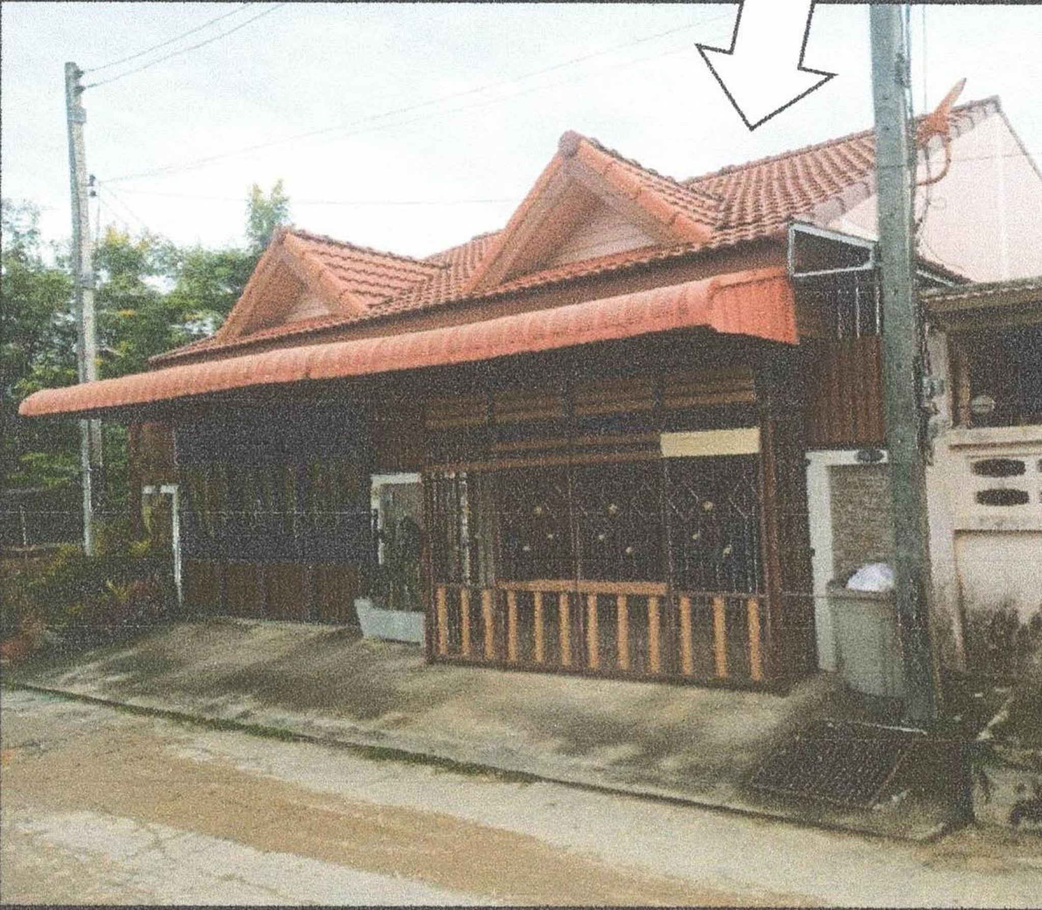 ทรัพย์สถาบันโดย GHB บ้านแฝด ซอยเจริญสวัสดิ์ ถนนตือเบาะ - ปารามีเเต