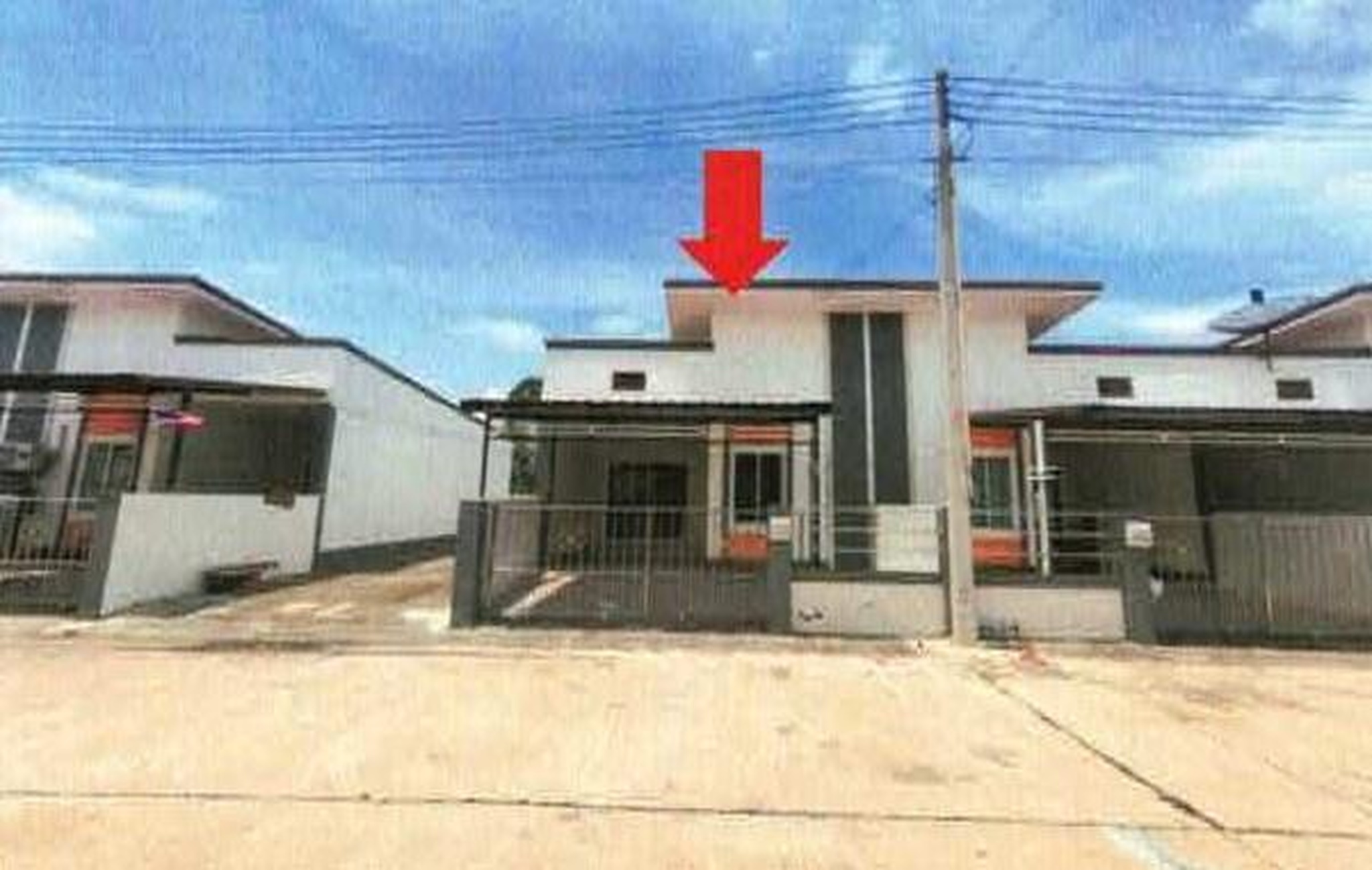 ทรัพย์สถาบันโดย GHB ทาวน์เฮาส์ ซอยSmile House 3 ถนนทุ่งสะเดา-หนองไม้แก่