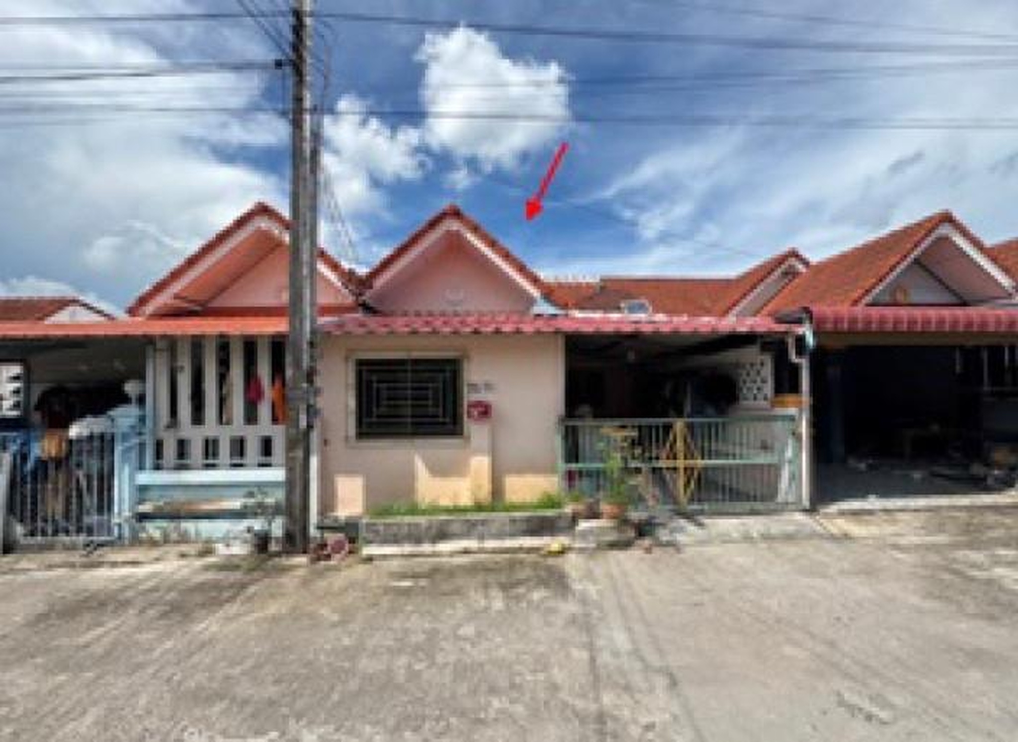 ทรัพย์สถาบันโดย GHB ทาวน์เฮาส์ อยู่เย็นแลนด์