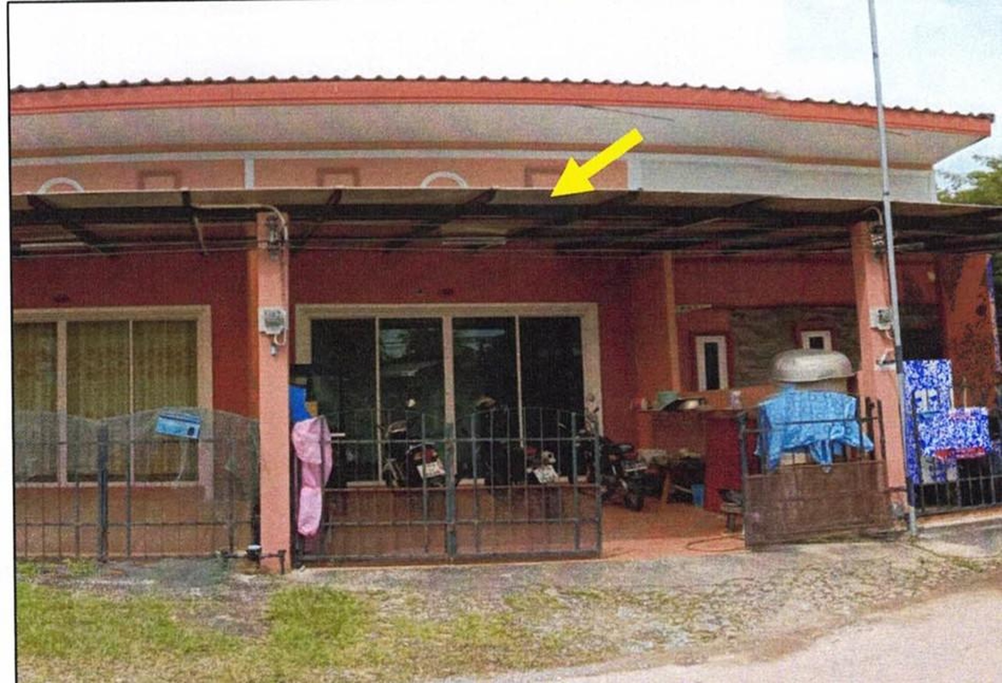 ทรัพย์สถาบันโดย GHB ทาวน์เฮาส์ ซอยถนนคลองขุด ซอย 3 ถนนยนตรการกำธร (ทล.406)