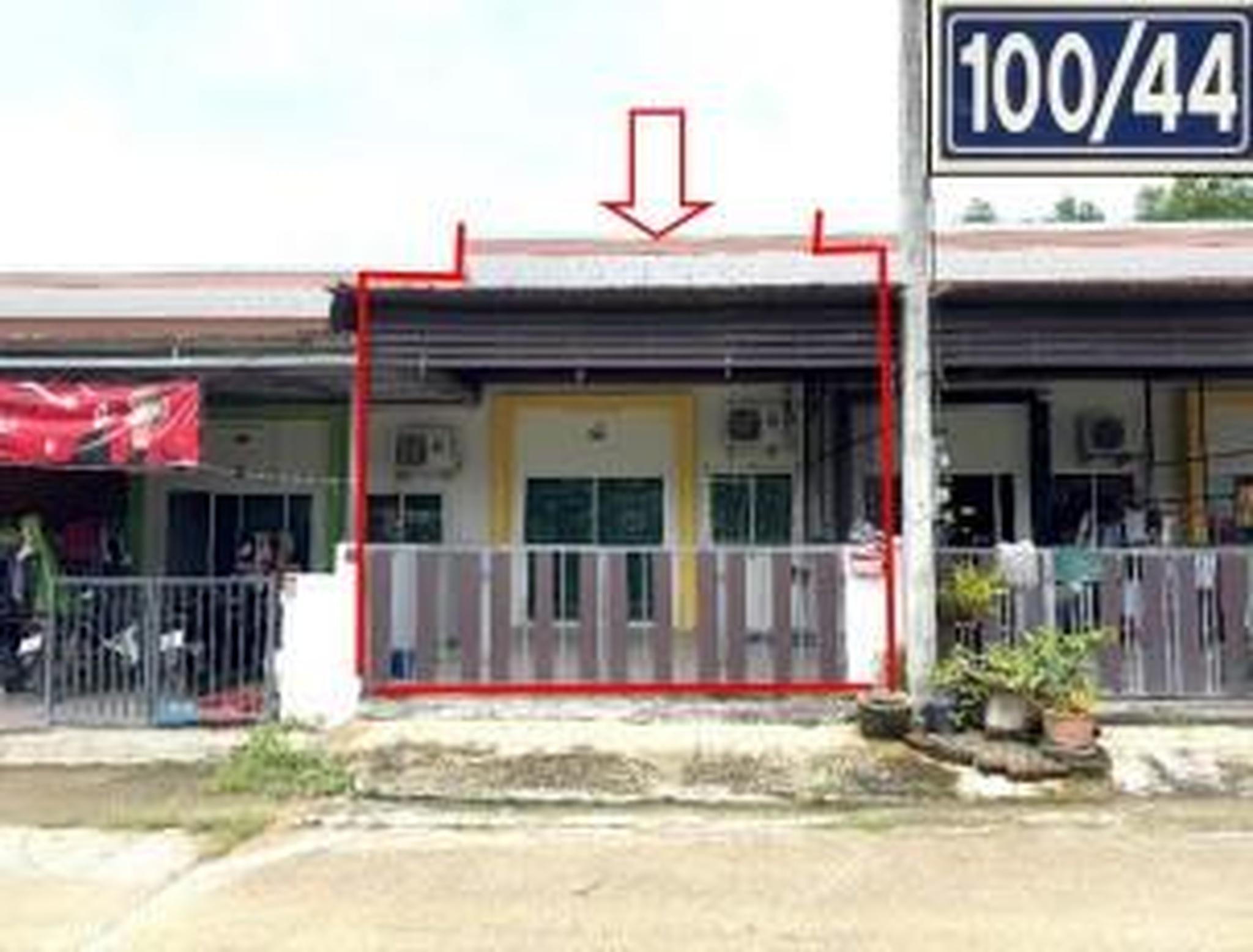 ทรัพย์สถาบันโดย GHB ทาวน์เฮาส์ ถนนธนน์บำรุง