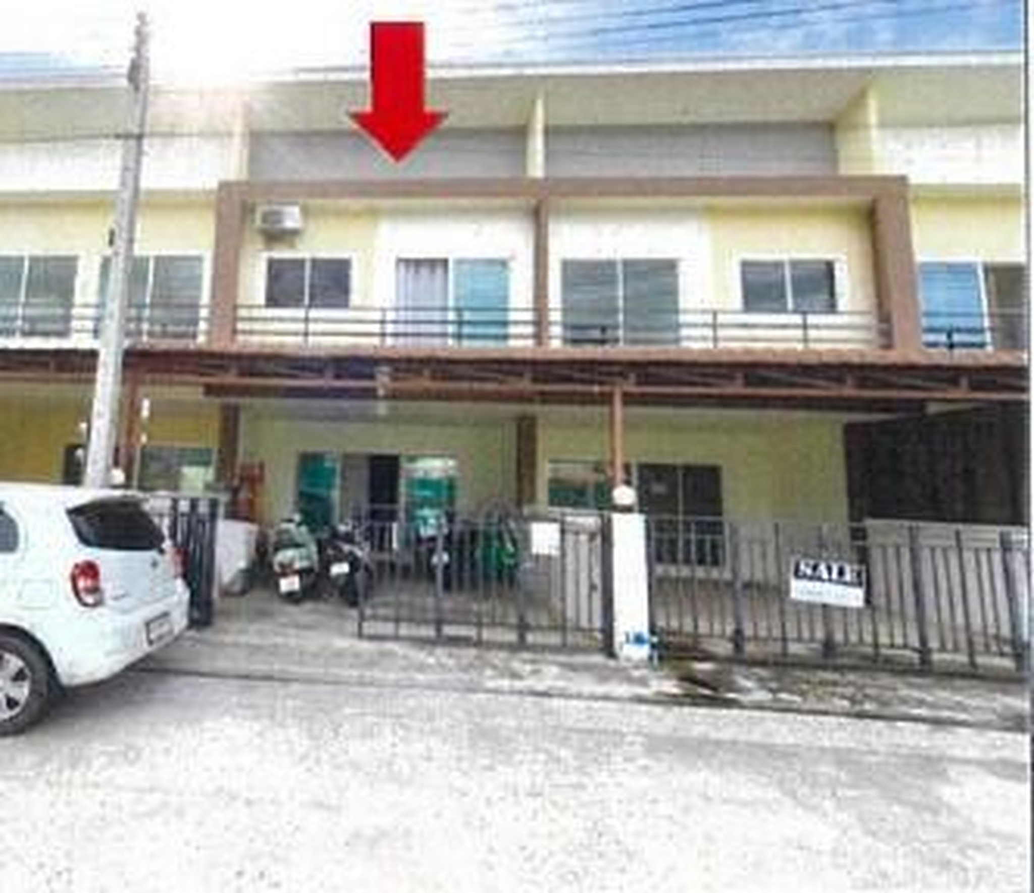 ทรัพย์สถาบันโดย GHB ทาวน์เฮาส์ ซอยหัวหิน 102 ถนนทล4