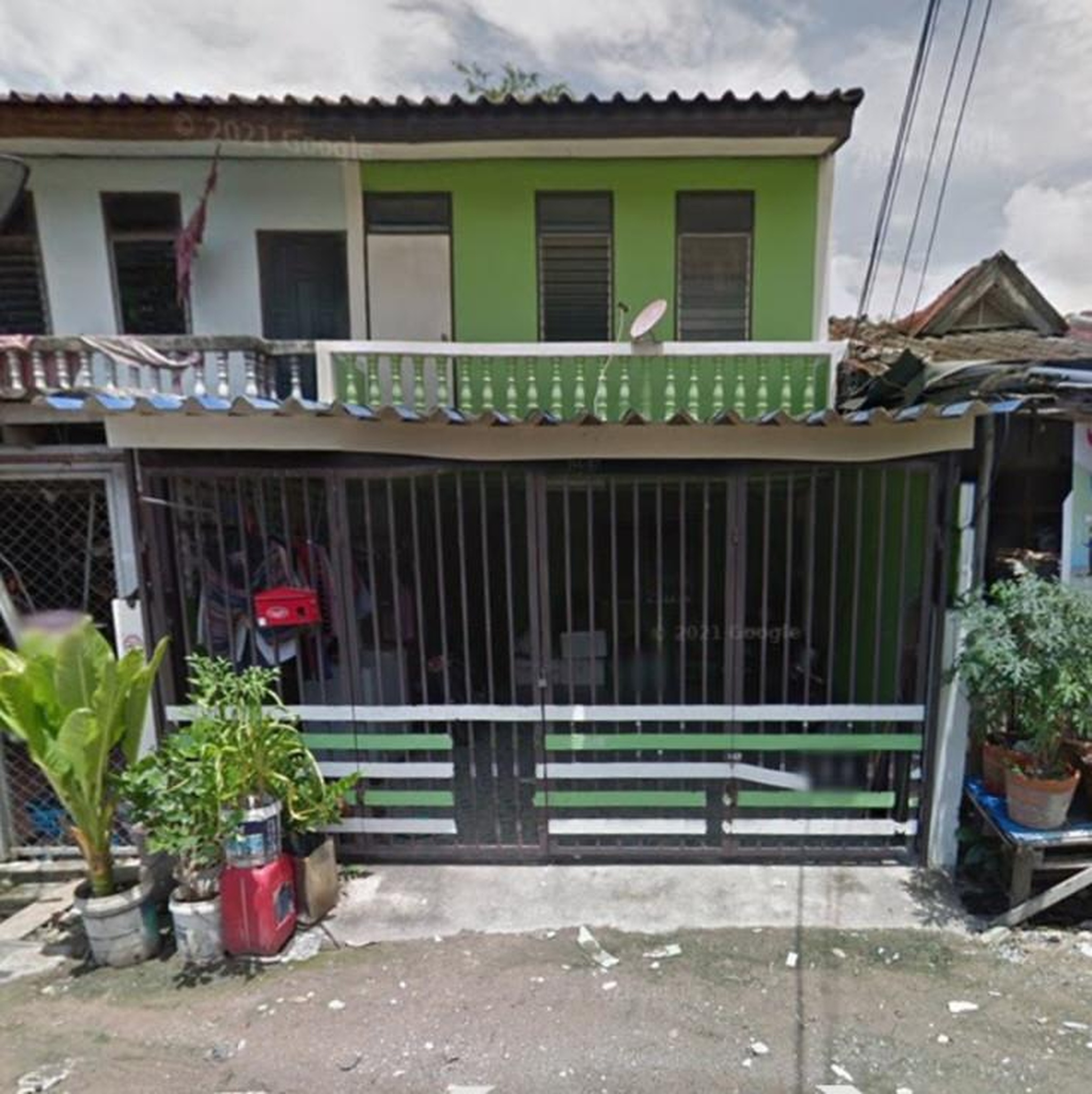 ทรัพย์สถาบันโดย GHB ทาวน์เฮาส์ ถนนทล.7
