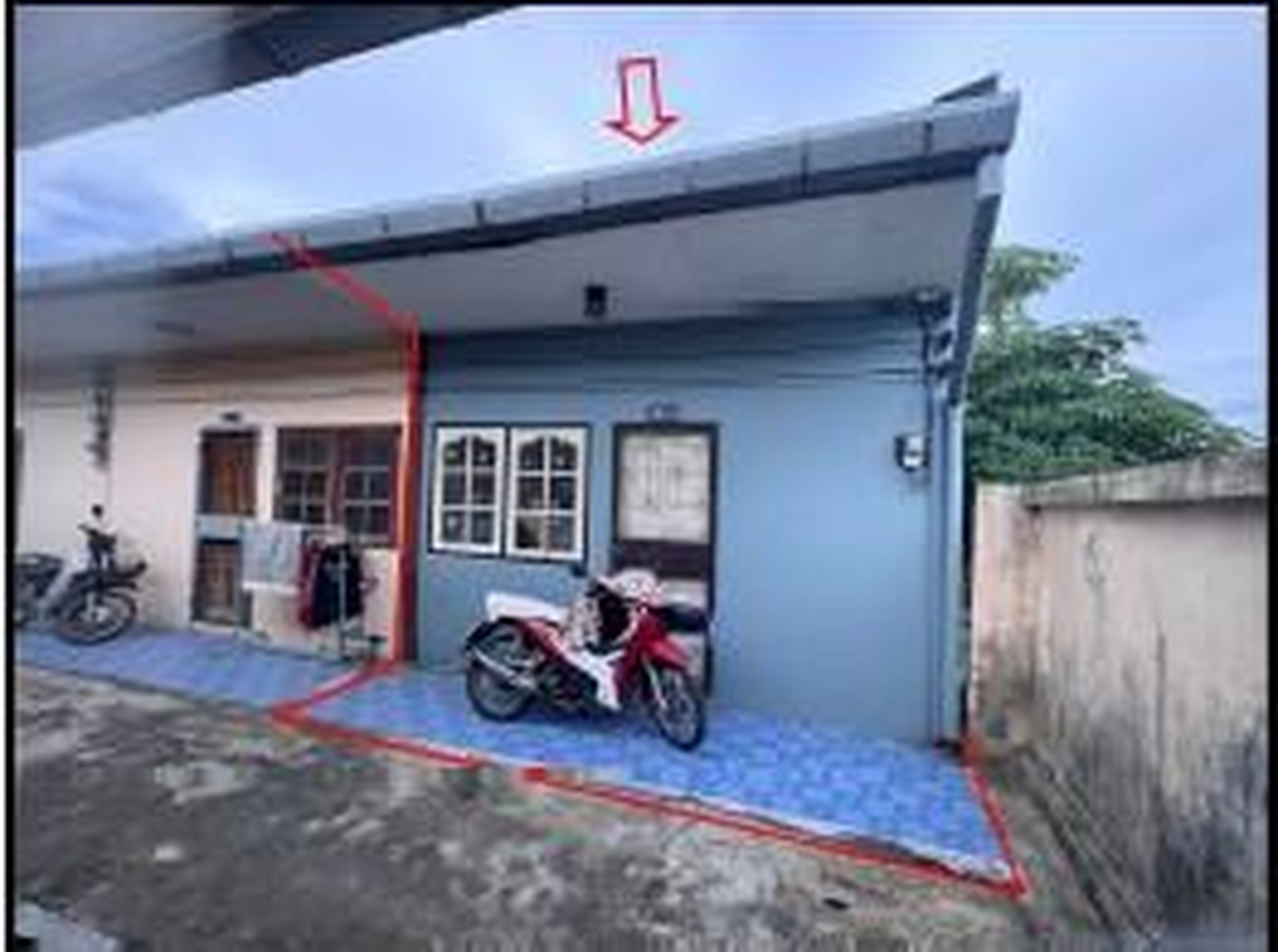 ทรัพย์สถาบันโดย GHB ตึกแถว-อาคารพาณิชย์ ถนนหน้าโรงเรียนบ้านโคกเ
