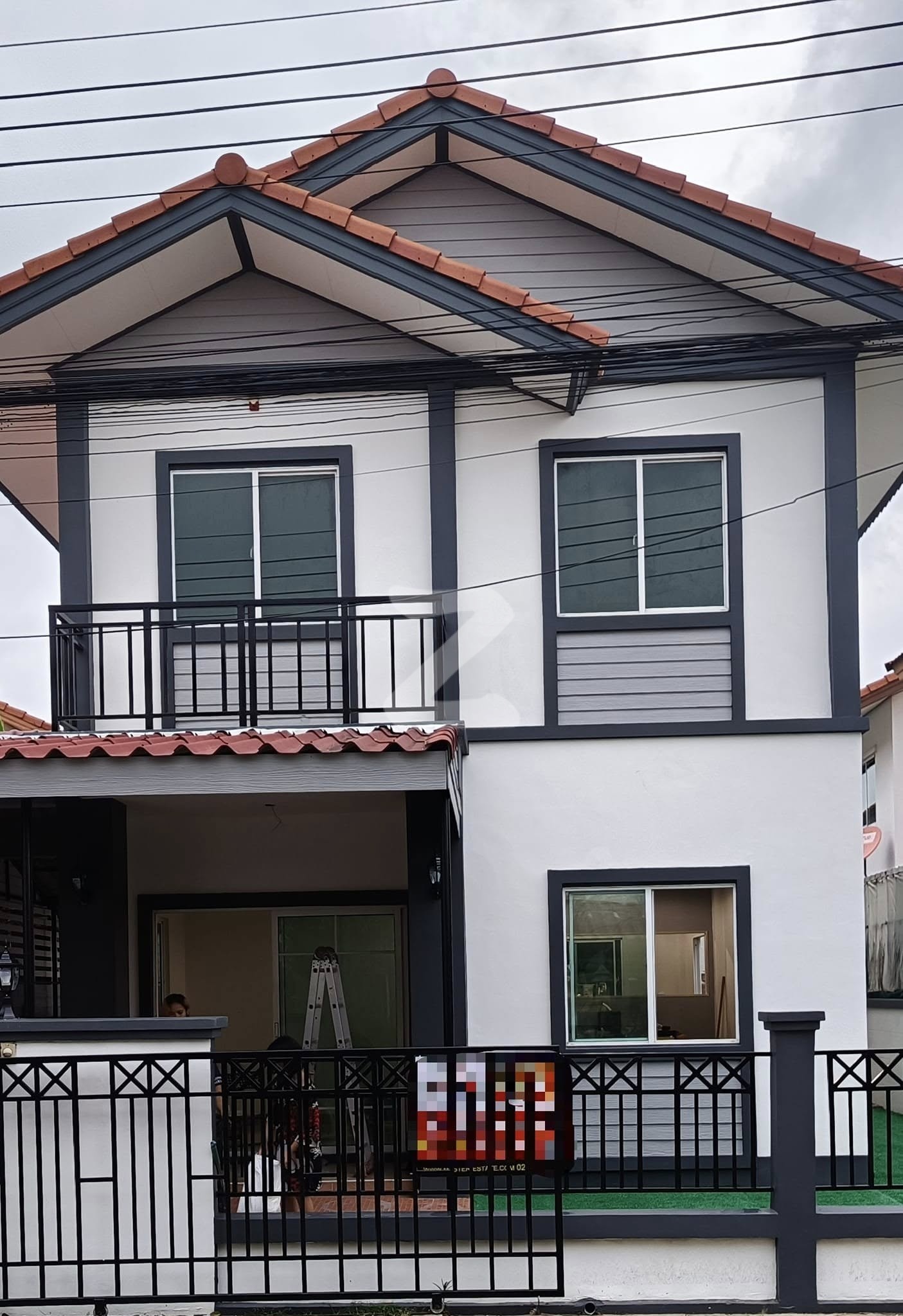 บ้านแฝด  Renovate ใหม่ทั้งหลัง หมู่บ้าน บ้านฟ้าปิยรมย์ พีเมียร์พาร์ค                              : เจ้าของขายเอง (งดรับนายหน้า)