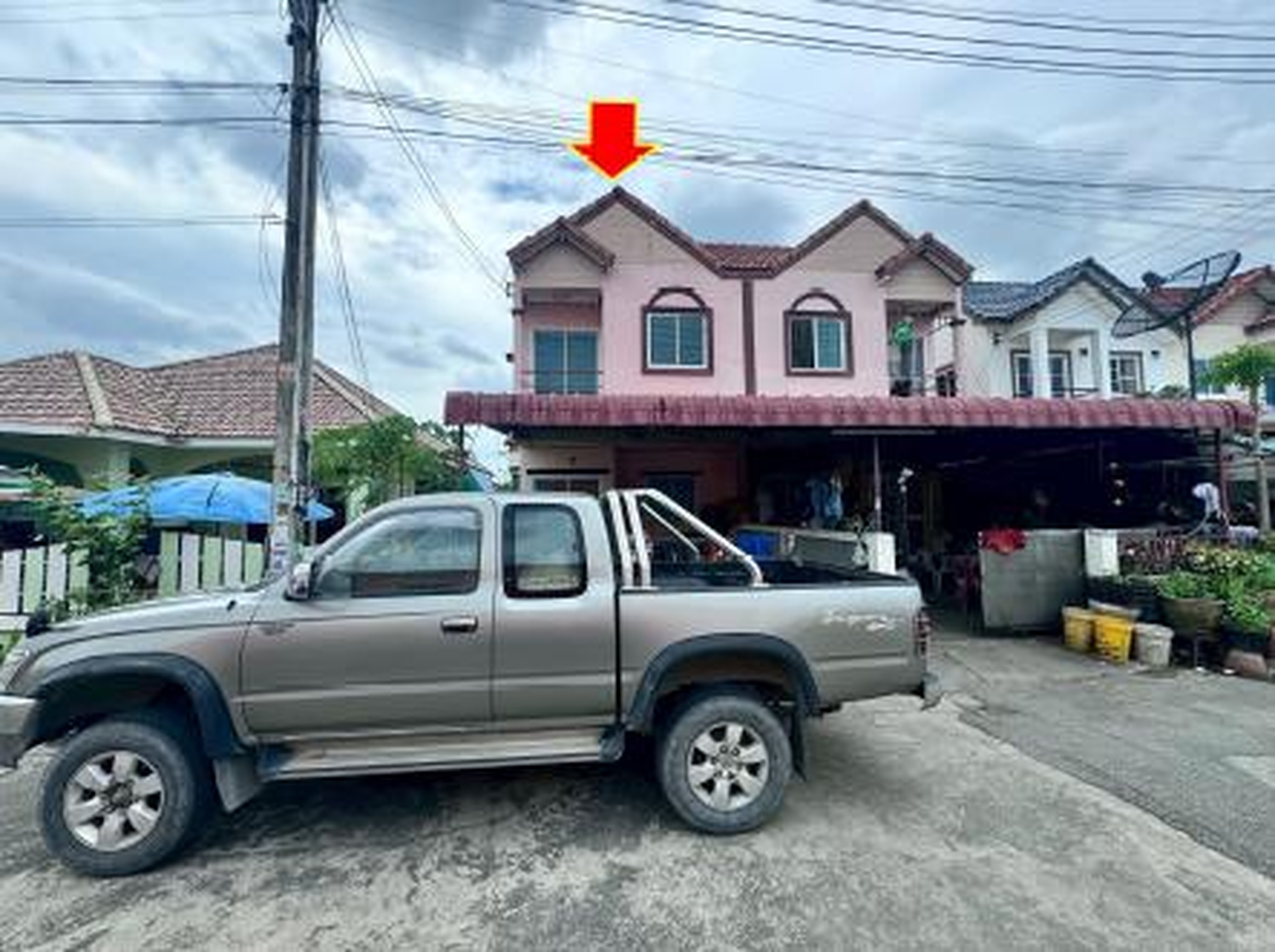 ทรัพย์สถาบันโดย GHB บ้านแฝด เลกาซี่หนองคล้า