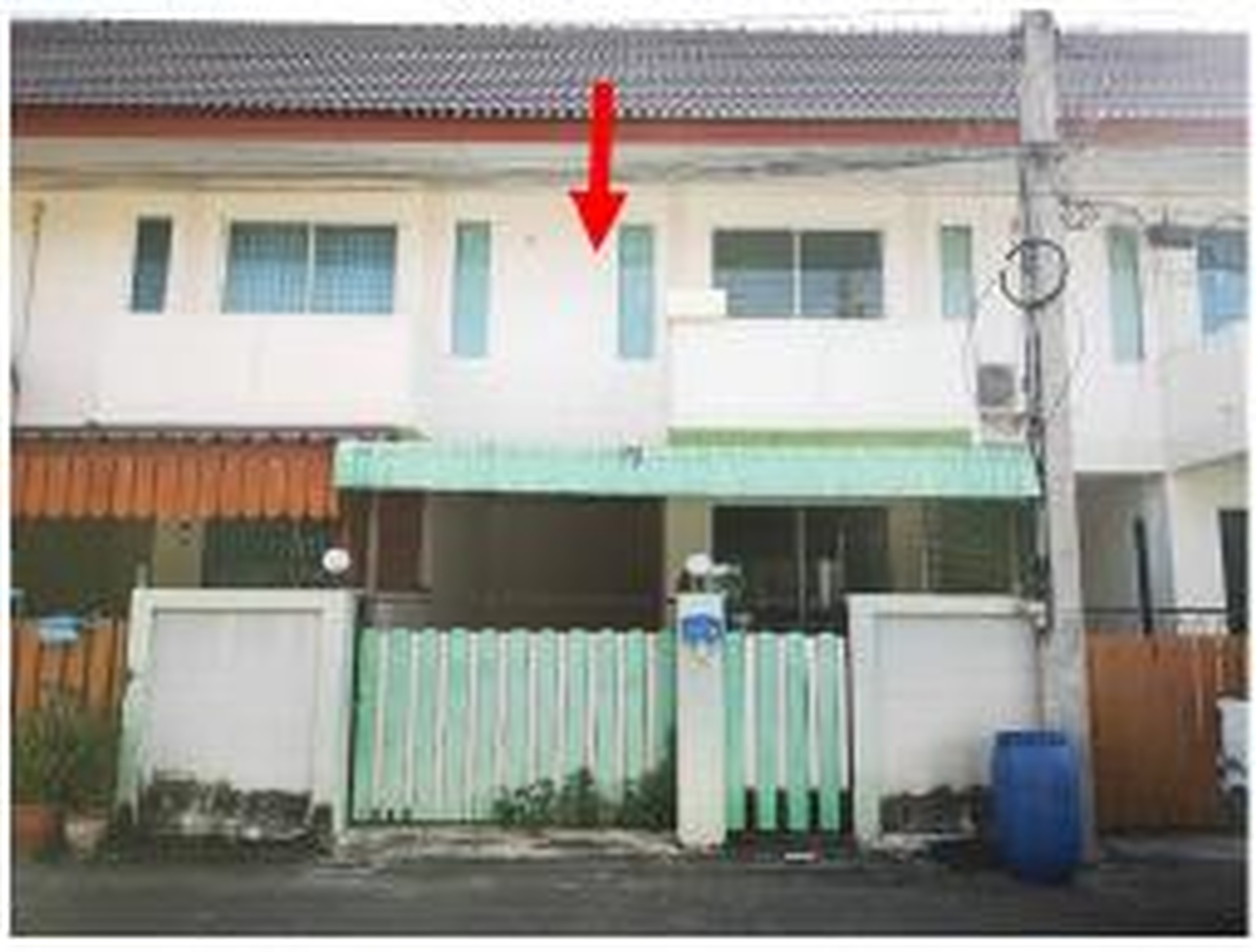ทรัพย์สถาบันโดย GHB ทาวน์เฮาส์ อัศวะ