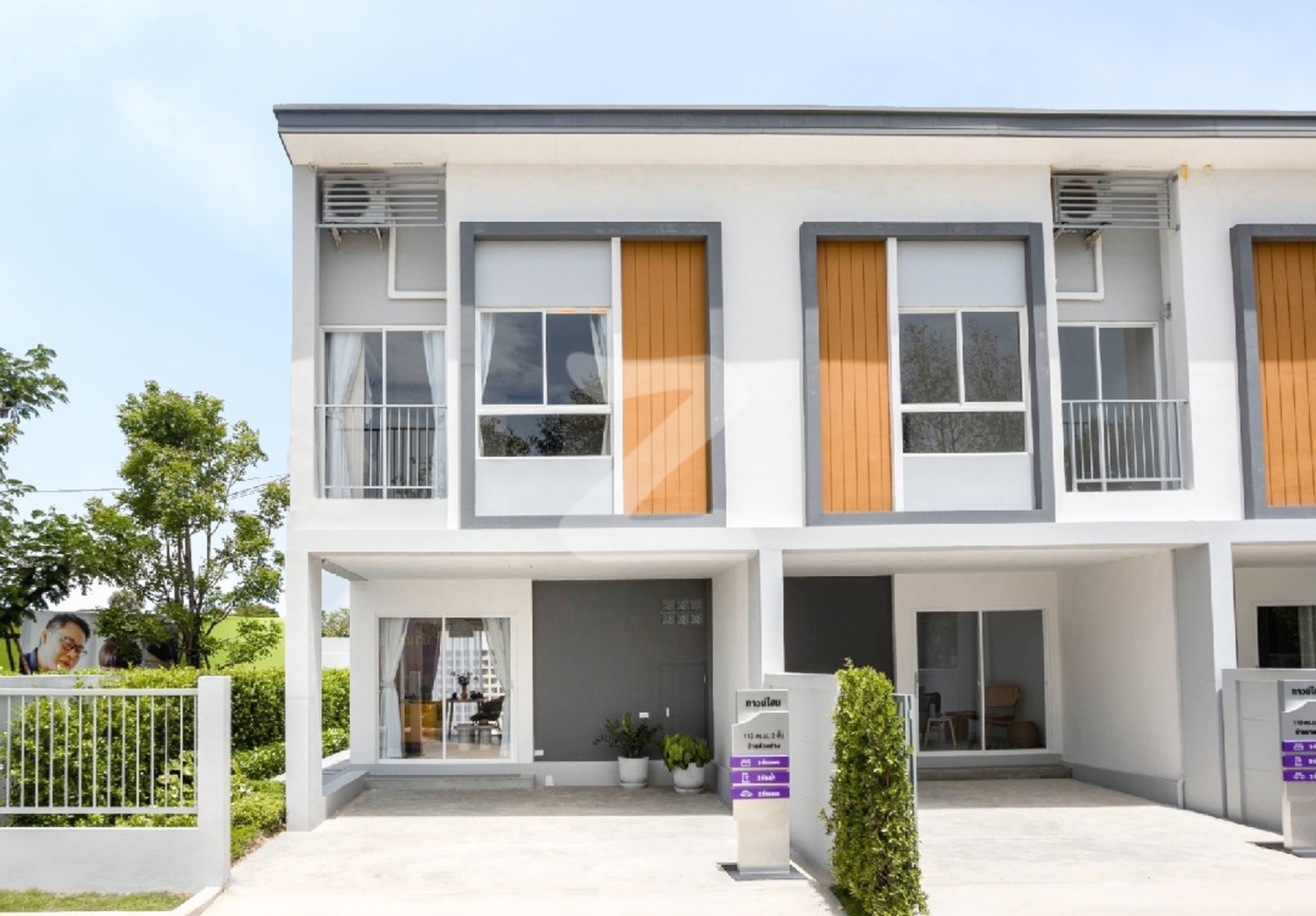 ขายทาวน์เฮ้าส์ 2 ชั้น ขนาดใหญ่ 32.90 ตร.ว                                                             : โดยนายหน้า/ตัวแทน (งด Co-brokerage)